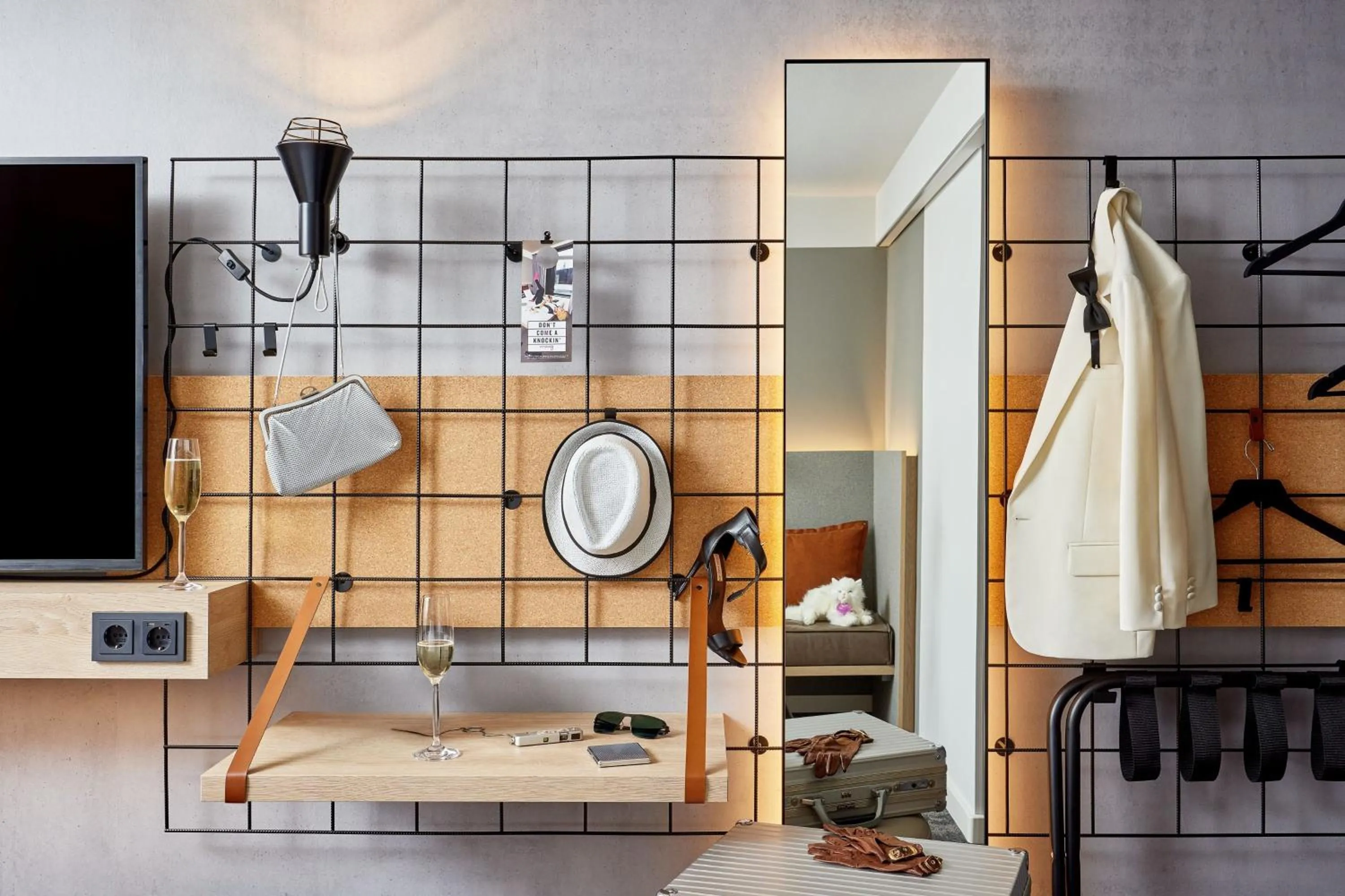 Photo of the whole room, Bathroom in Hotel Bochum am Congress