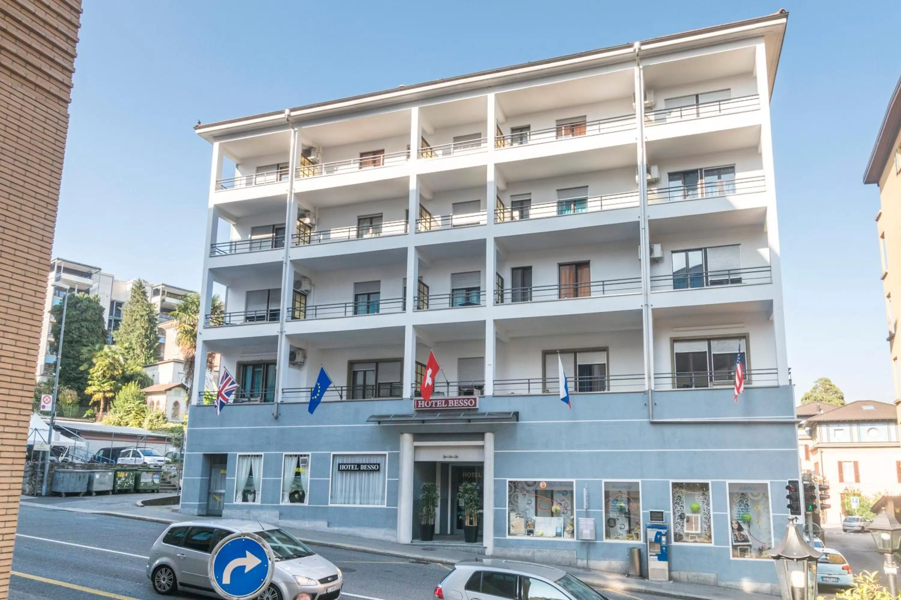 Property building in HB Lugano Center