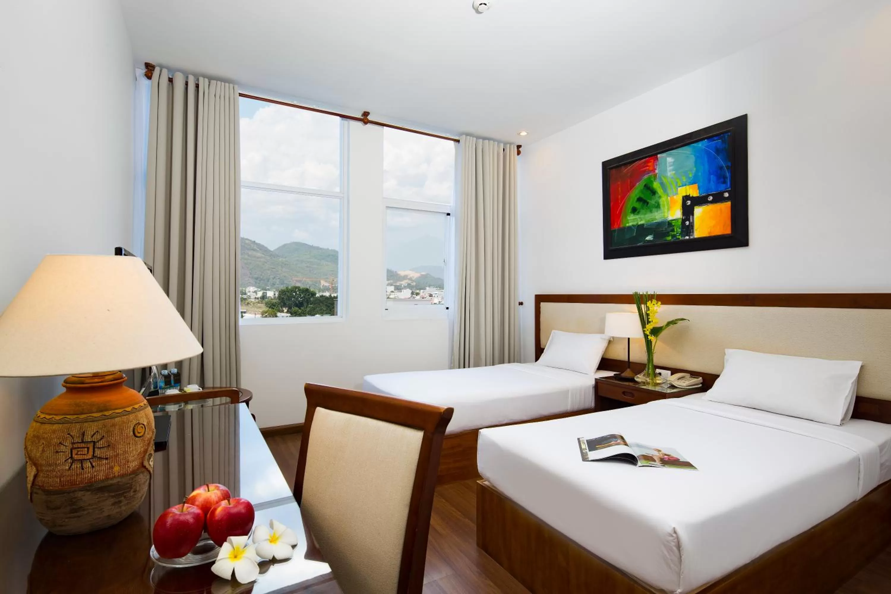 Bedroom, Bed in Starlet Hotel