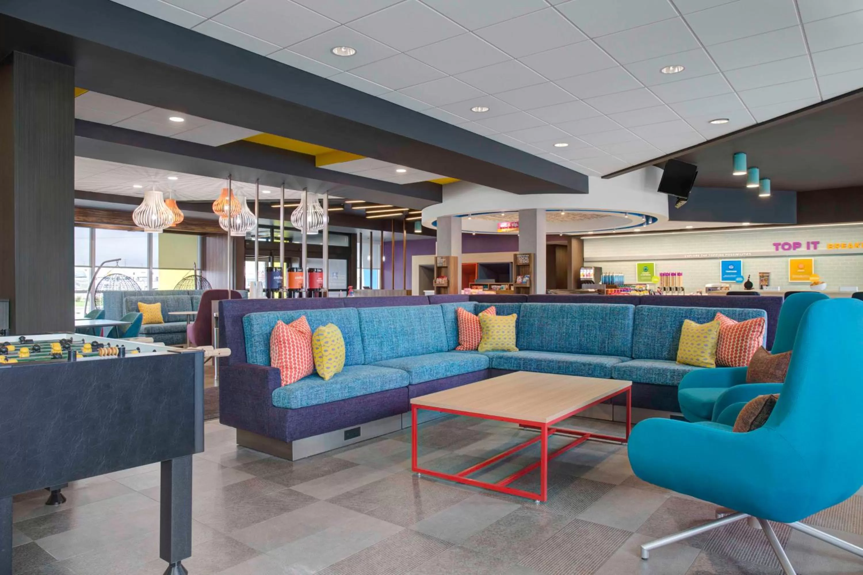 Lobby or reception in Tru By Hilton Toronto Airport West