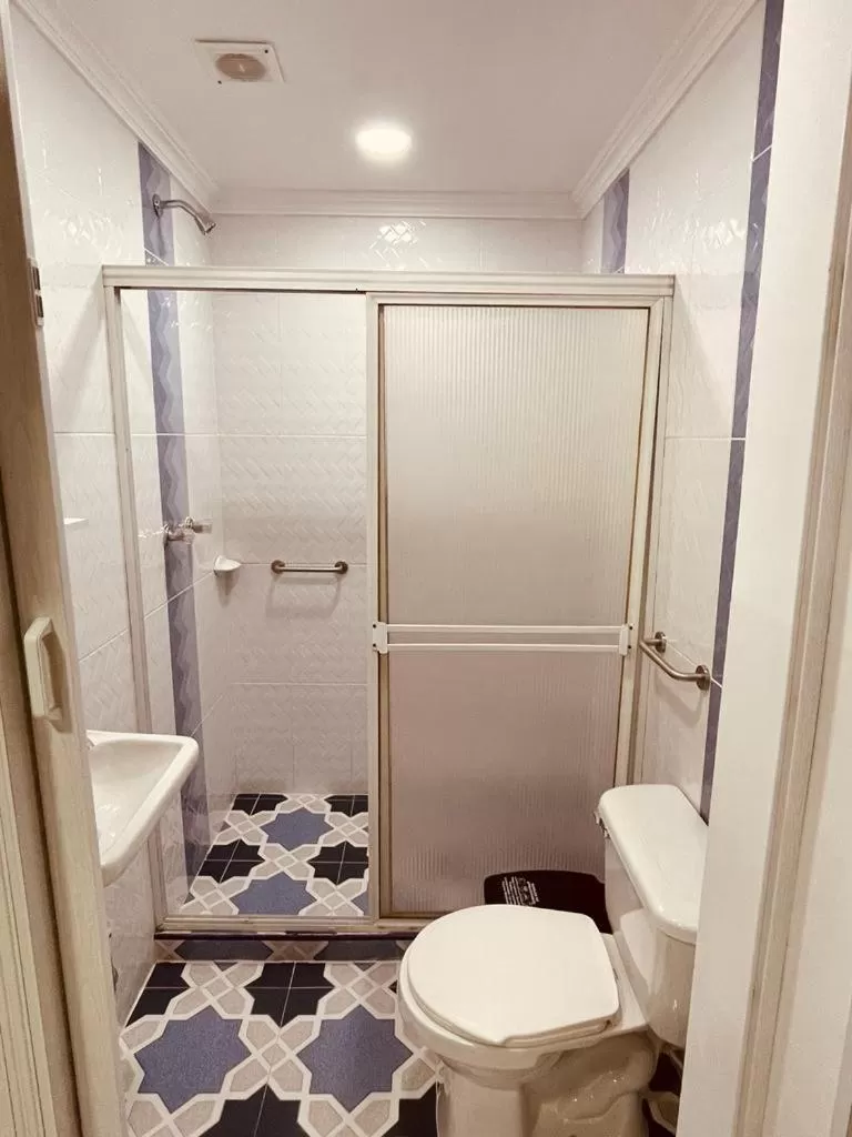 Bathroom in Hotel Eterna Primavera