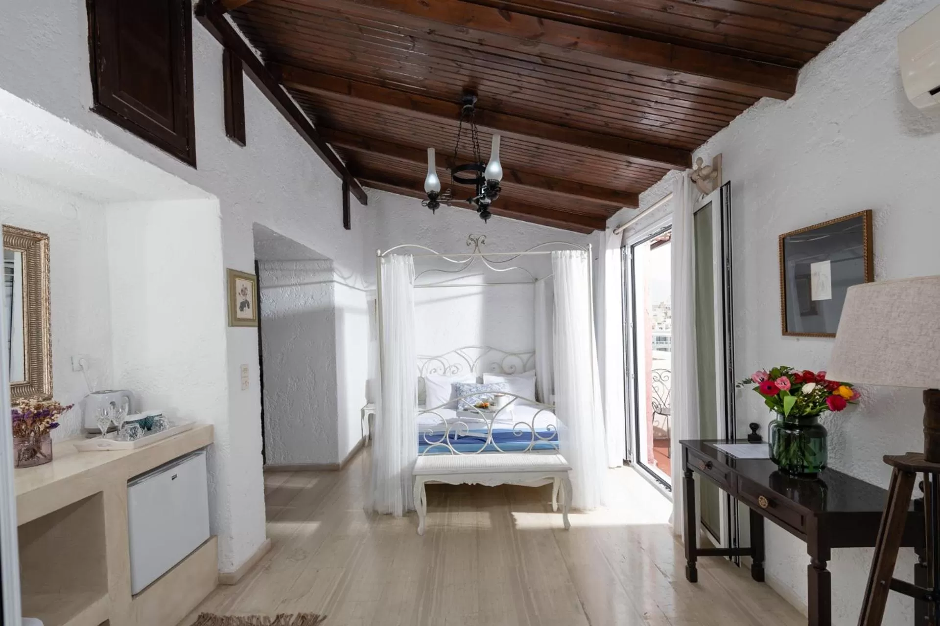 Bed in Porto Maltese Boutique Estate