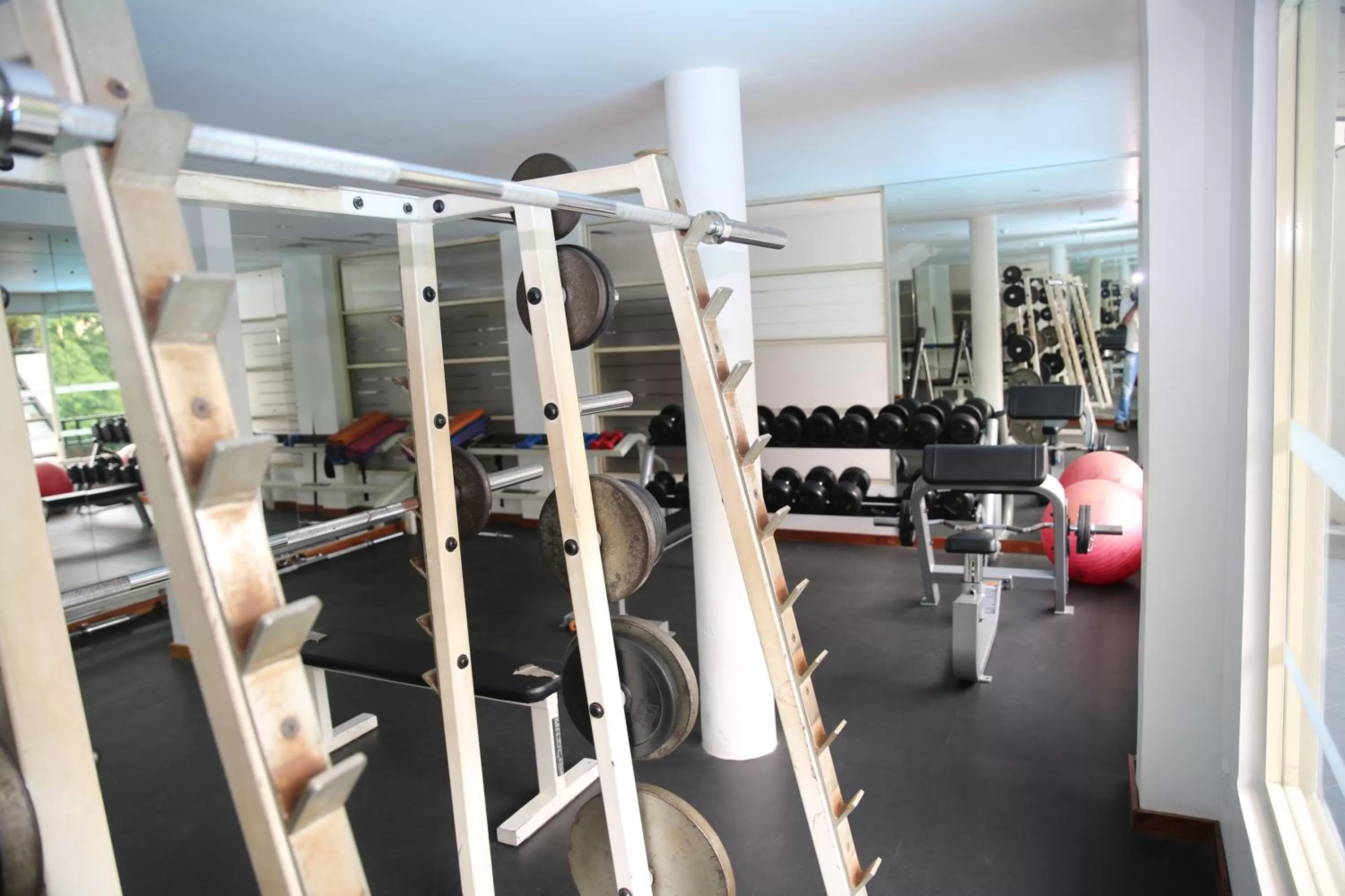 Fitness centre/facilities in Ramada Colombo