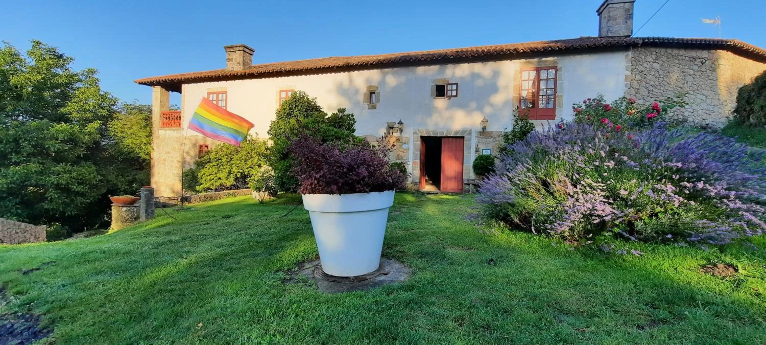 Facade/entrance in Rectoral de Anllo