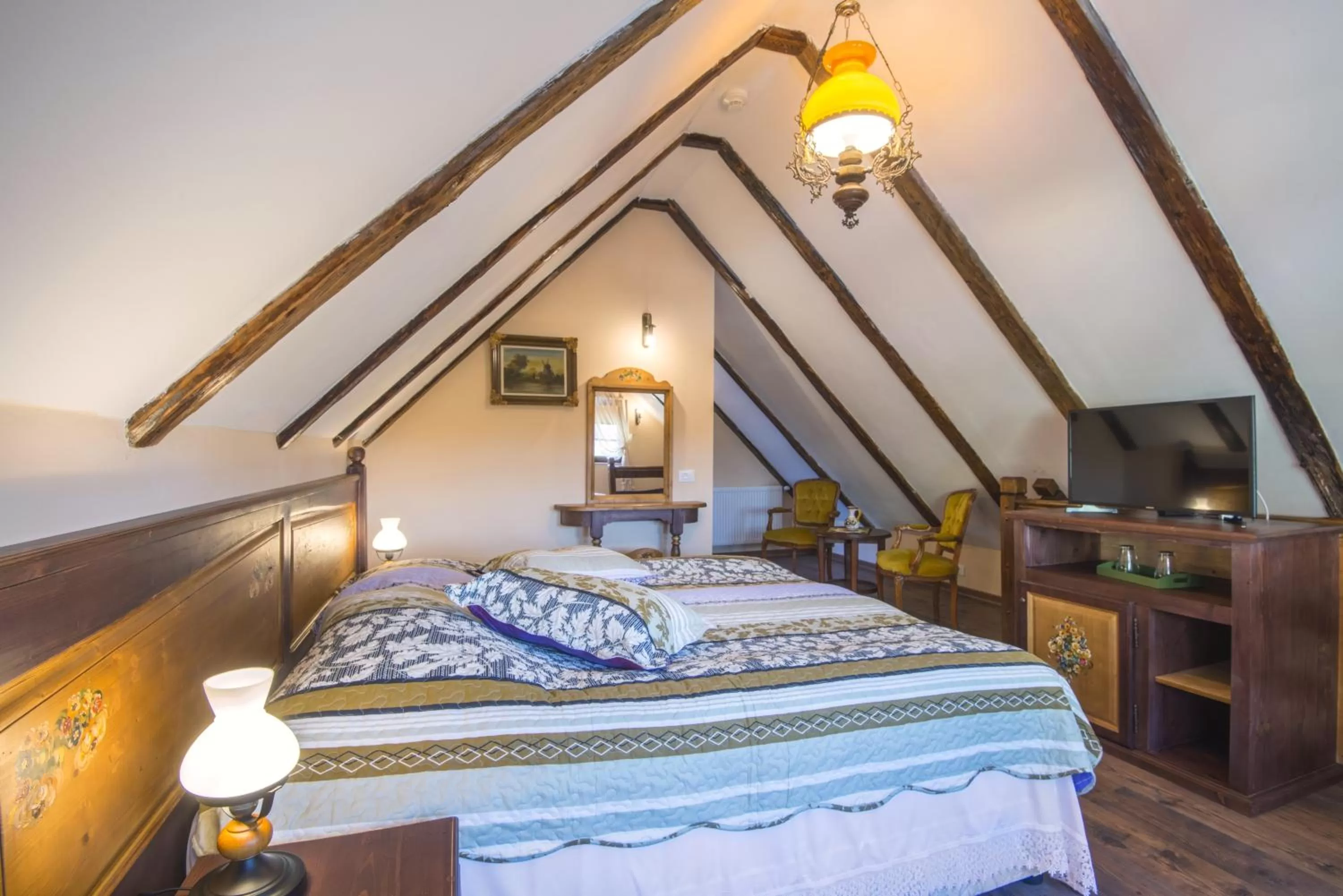 Bedroom, Bed in Resort Ambient