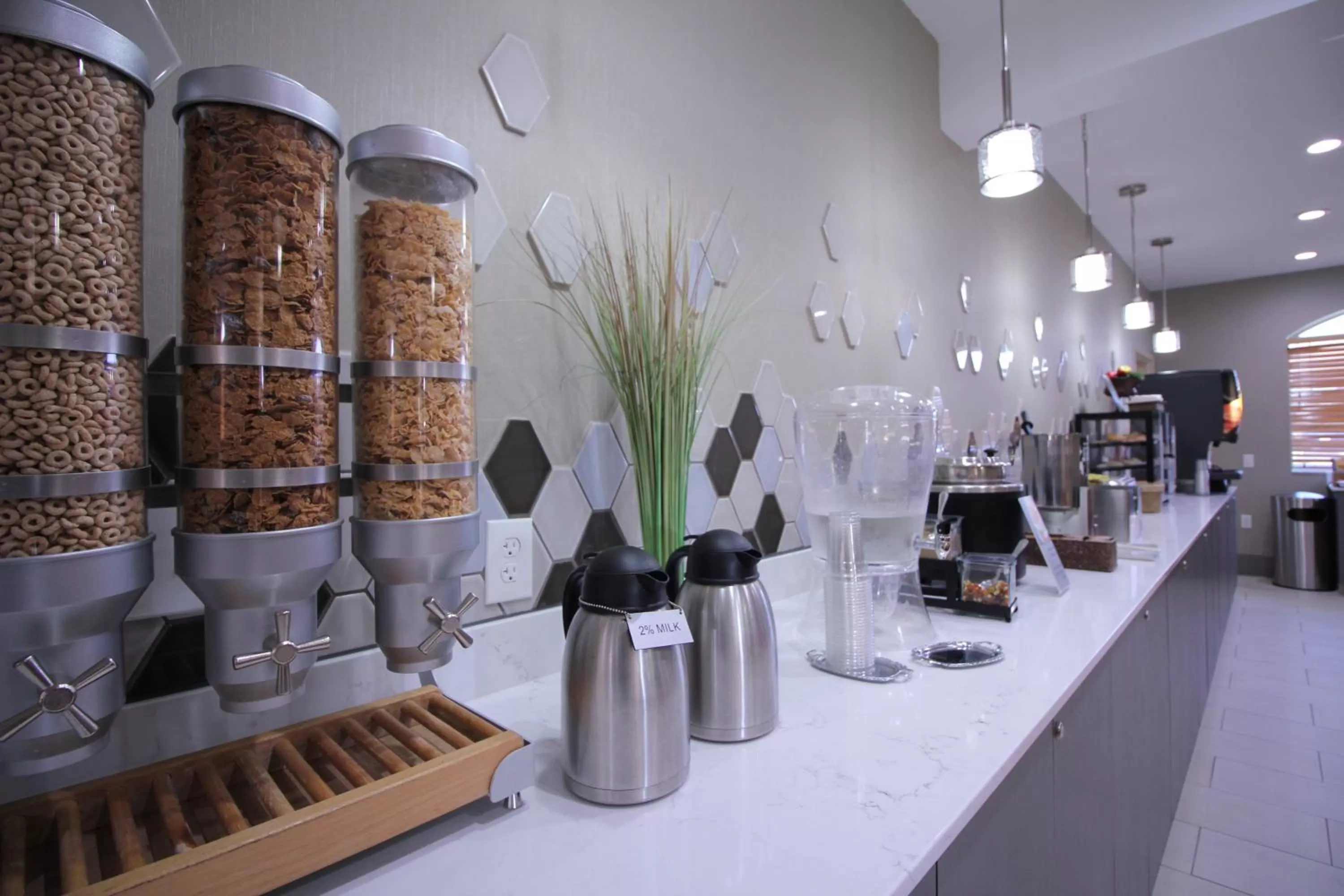 Restaurant/places to eat in Best Western Slidell Hotel