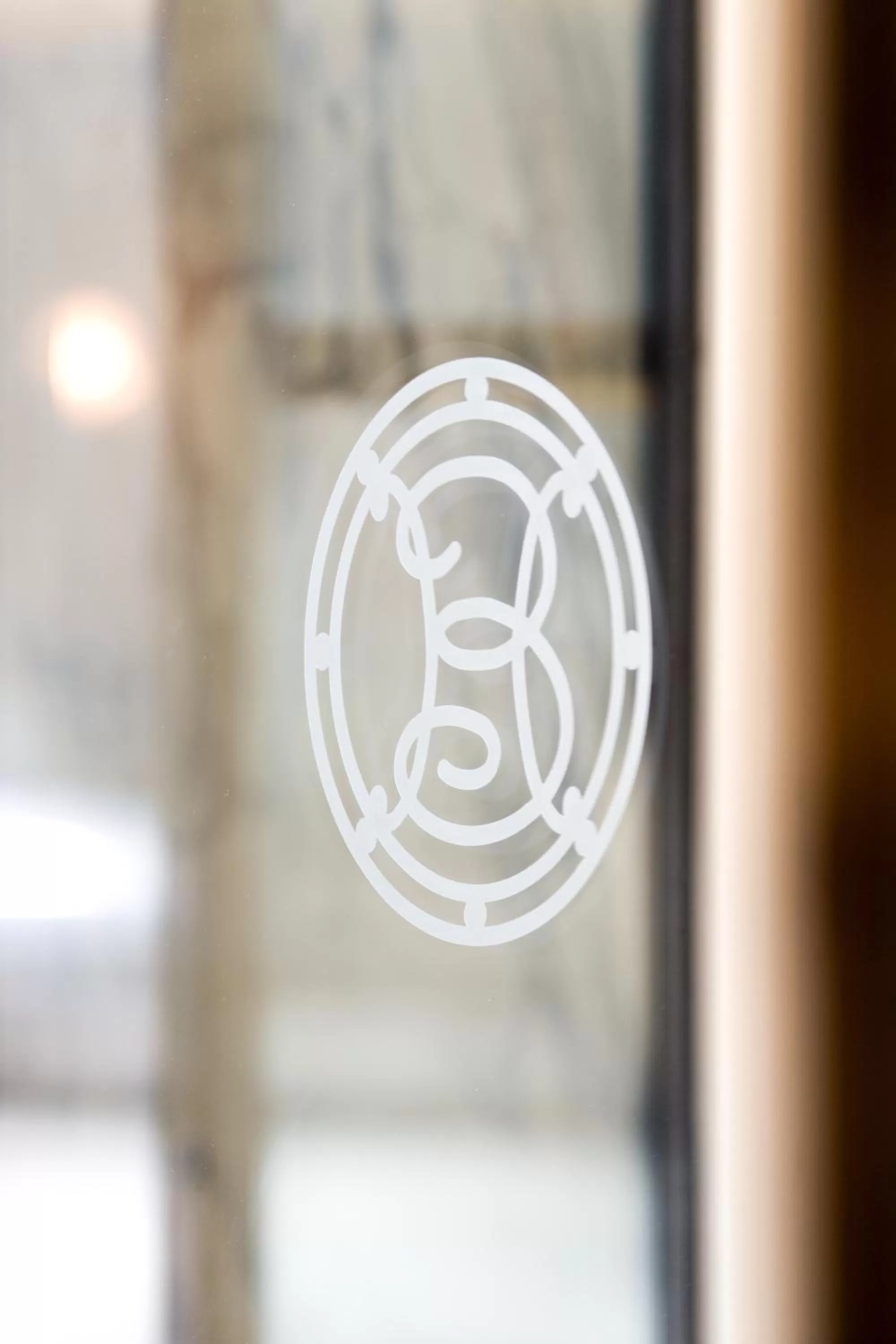 Facade/entrance in Hôtel Brighton - Esprit de France