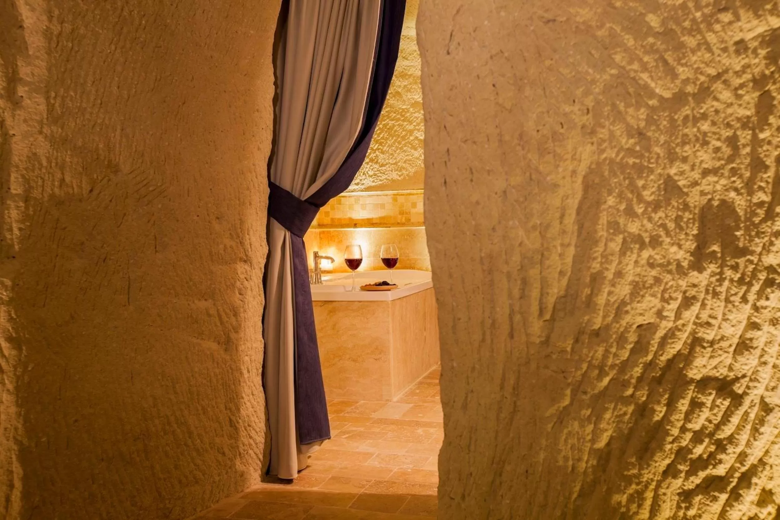 Standard King Room in Azure Cave Suites - Cappadocia