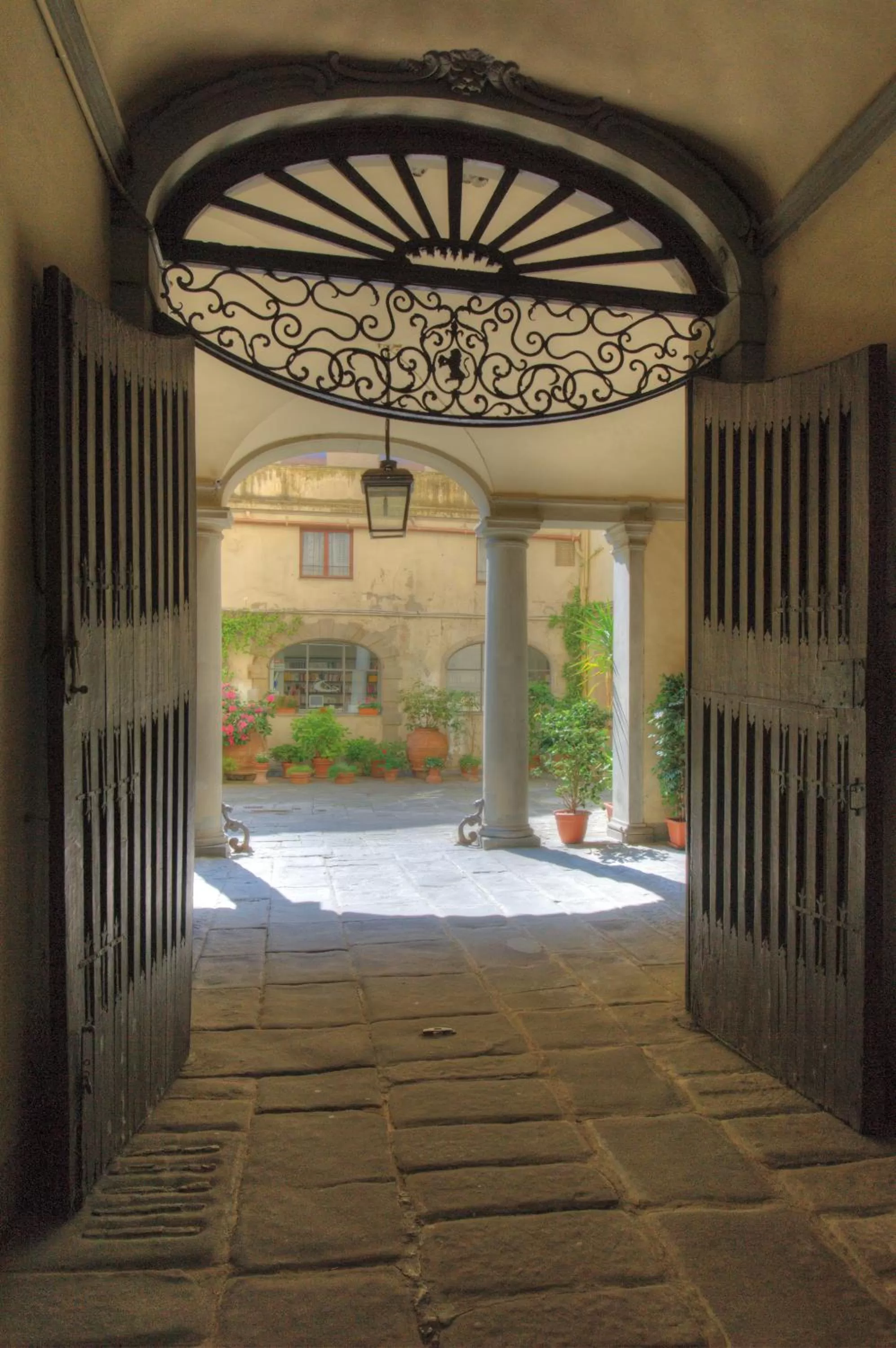 Property building in Palazzo Niccolini al Duomo Residenza D'Epoca
