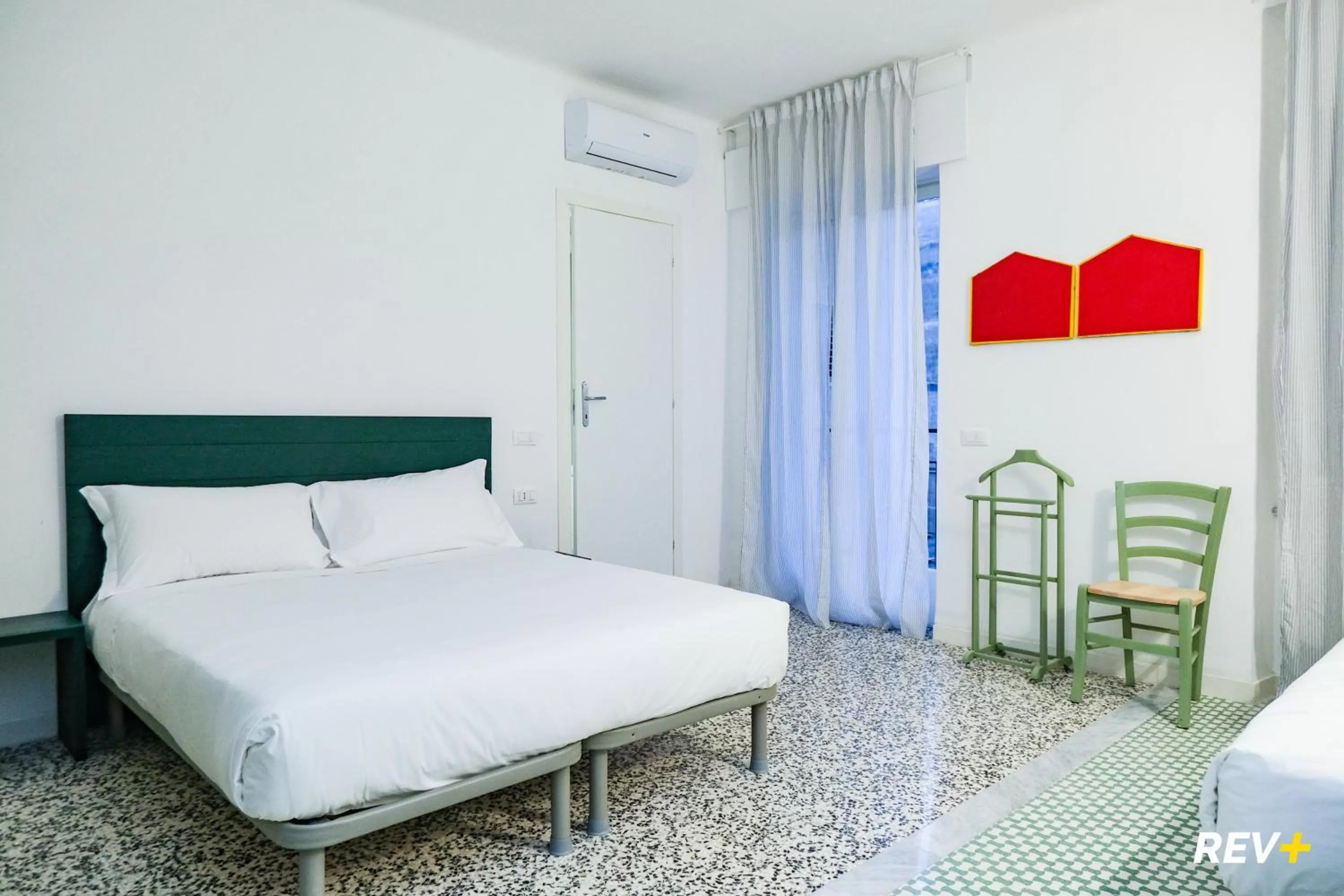 Photo of the whole room, Bed in Lia Art Hotel