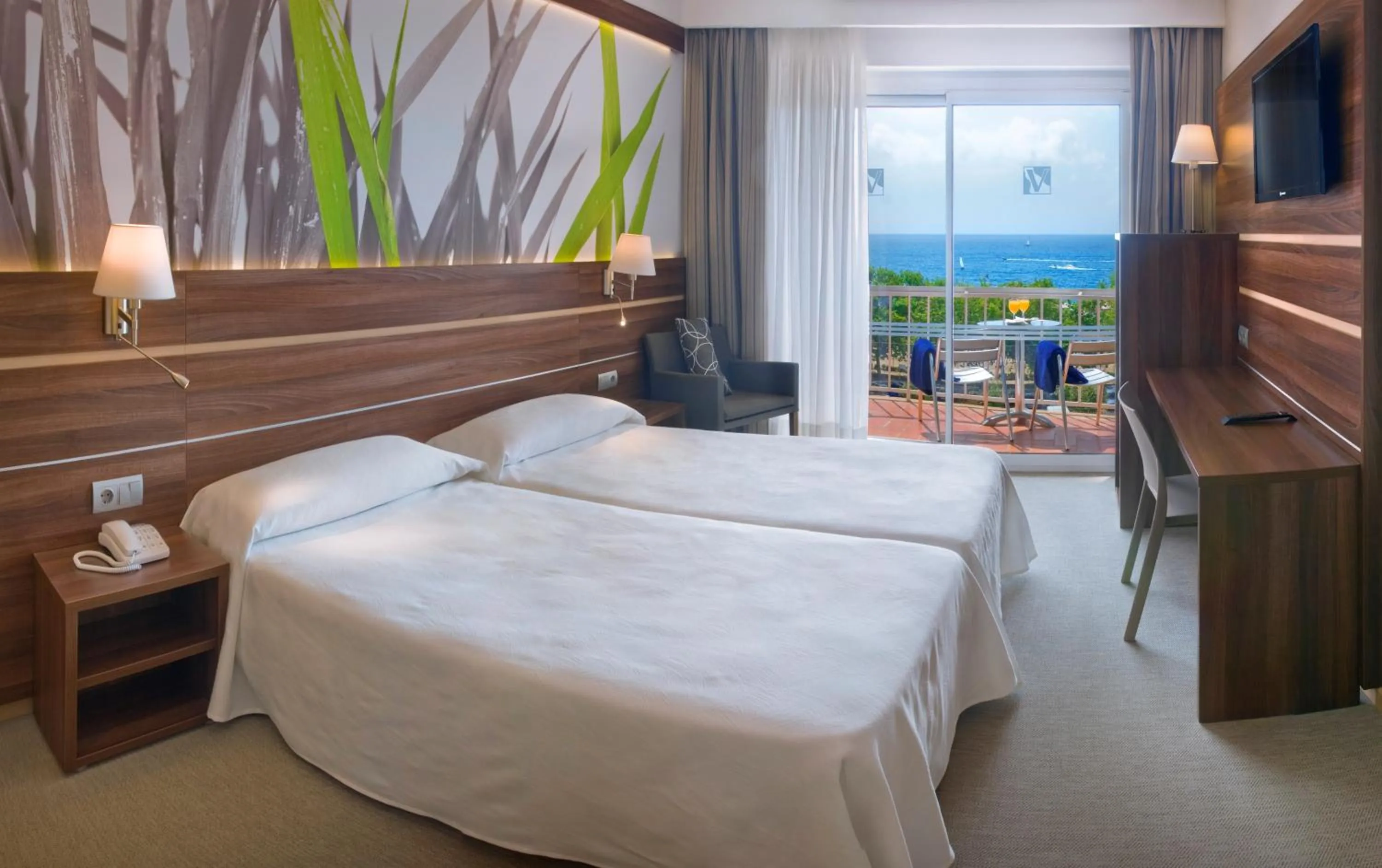 Bedroom, Bed in KAKTUS Hotel Volga