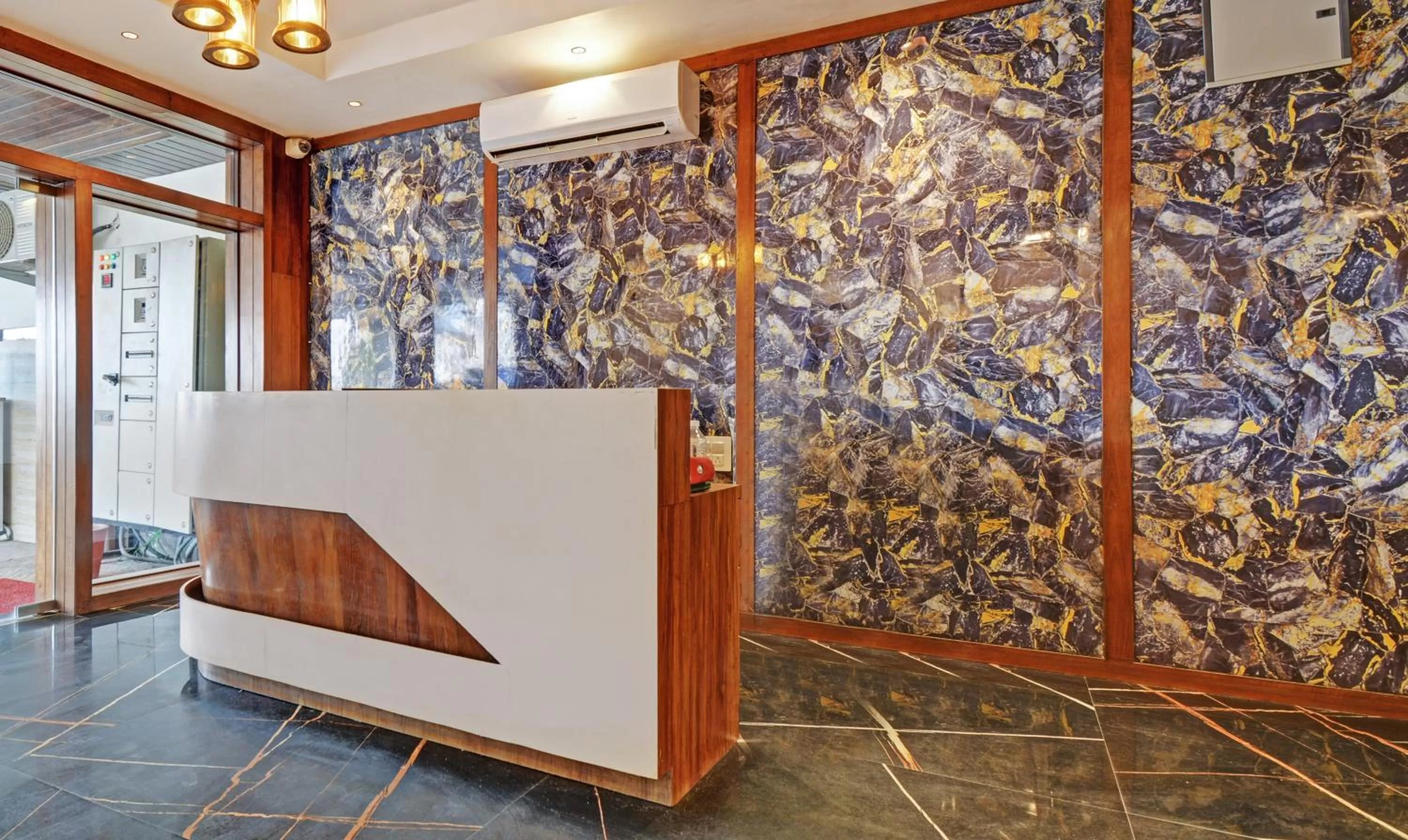 Lobby or reception in Tripli Hotels Le Shelton