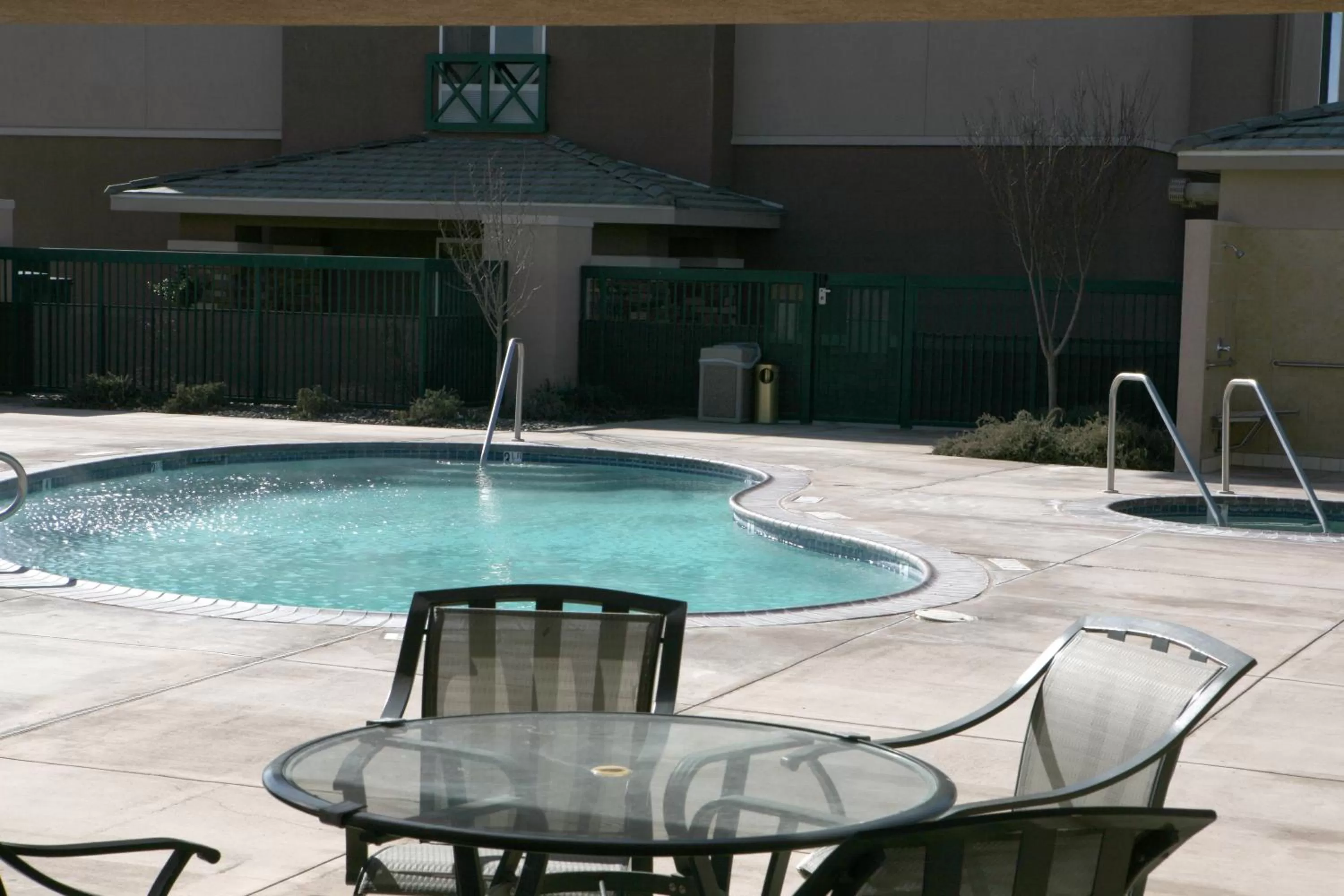 Swimming pool in Holiday Inn Express Tehachapi by IHG