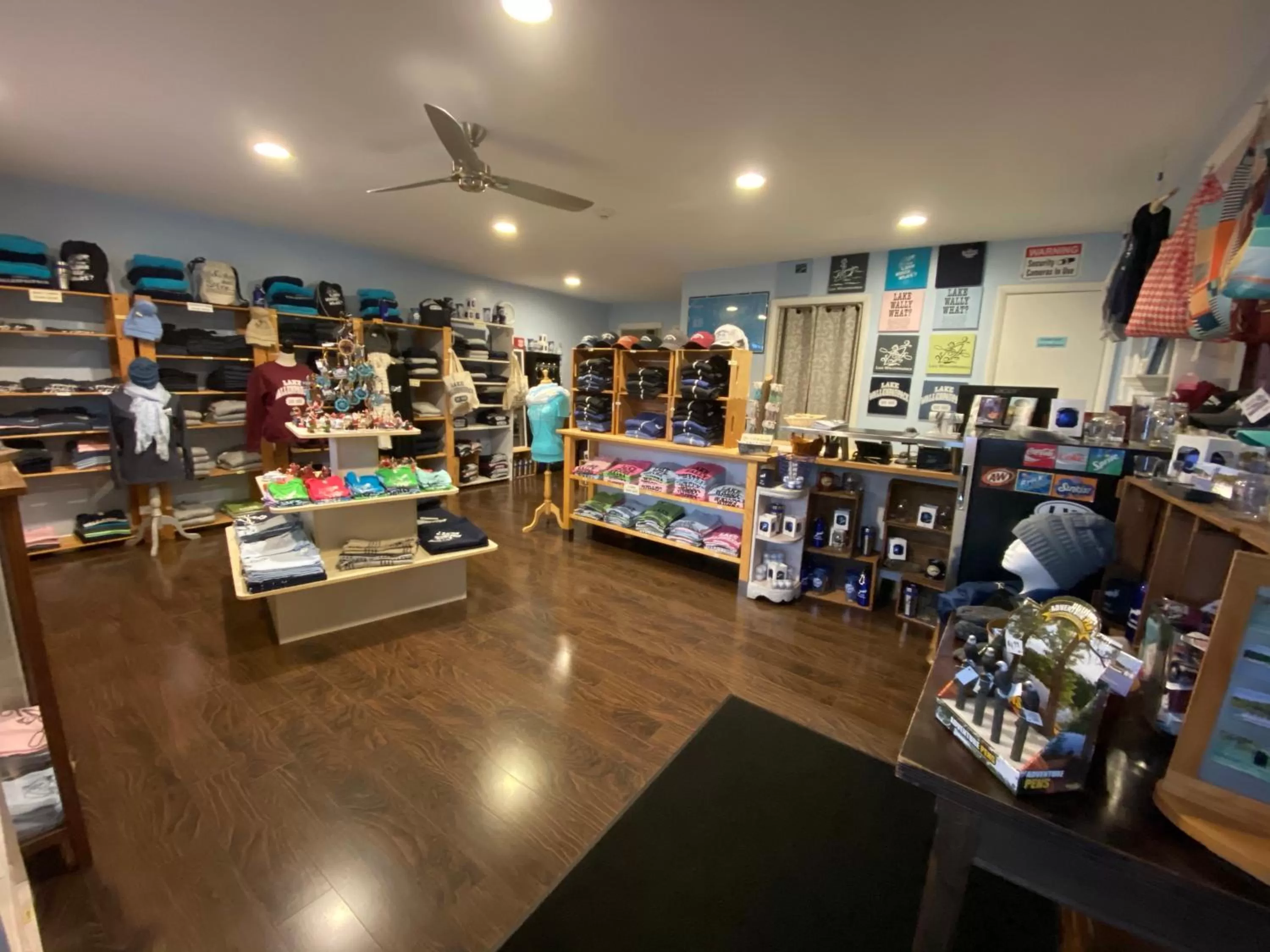 On-site shops in East Shore Lodging