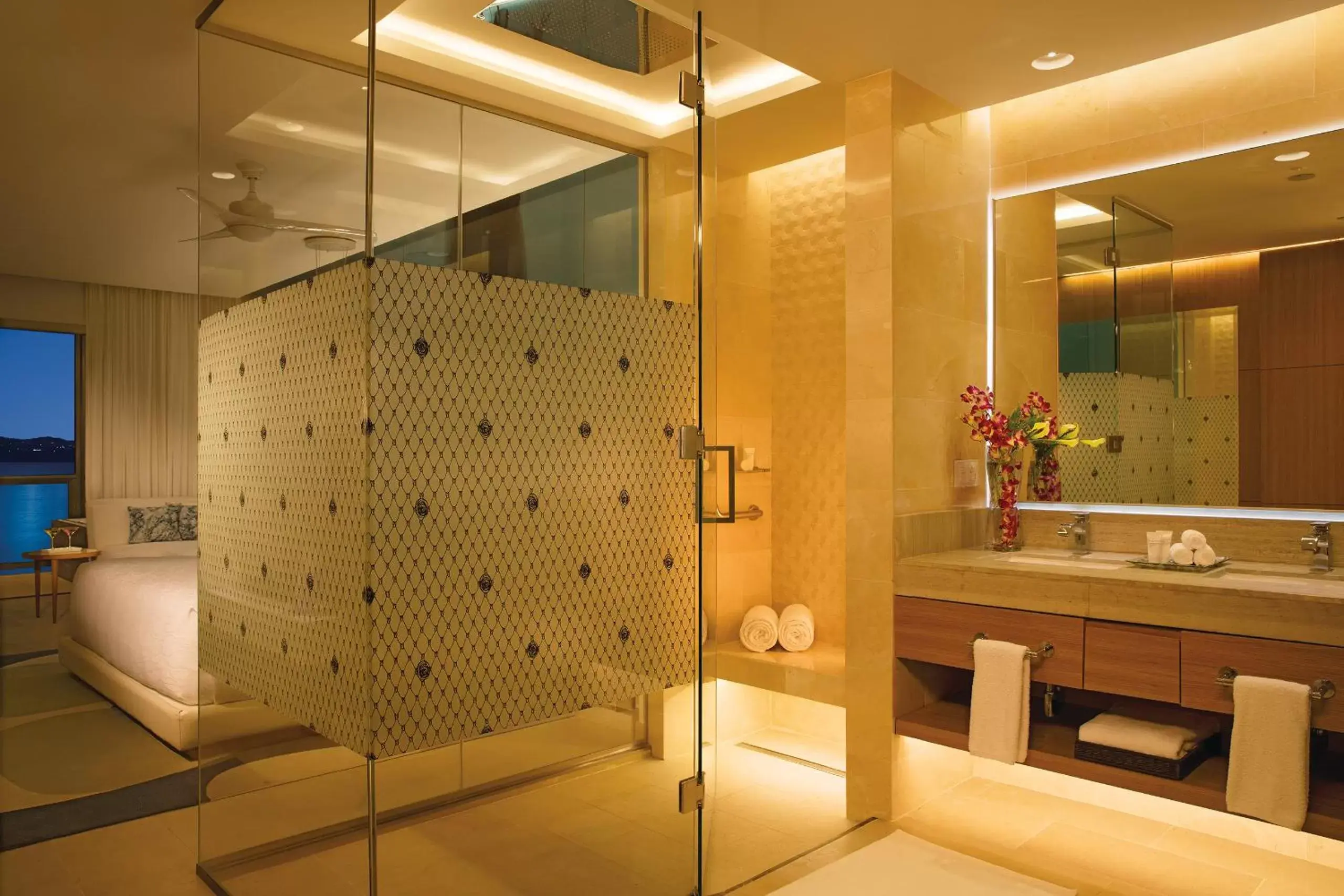 Xhale Club Junior Suite Swim Up Garden View Double in Breathless Montego Bay Adults Only - All Inclusive Xhale Club Junior Suite Swim Up Garden View Double in Breathless Montego Bay Adults Only - All Inclusive