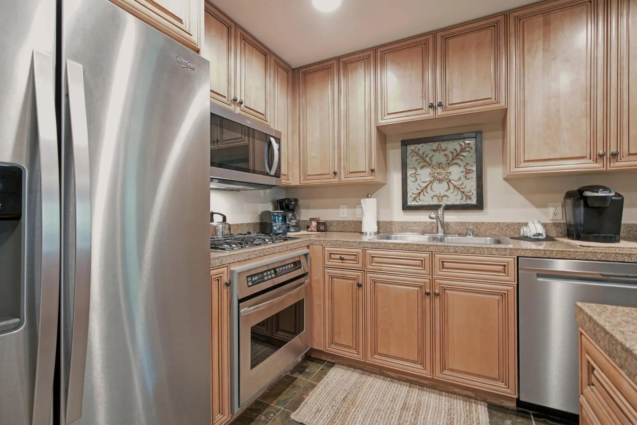 Kitchen or kitchenette in Timbers & Lone Eagle by Vail Resorts