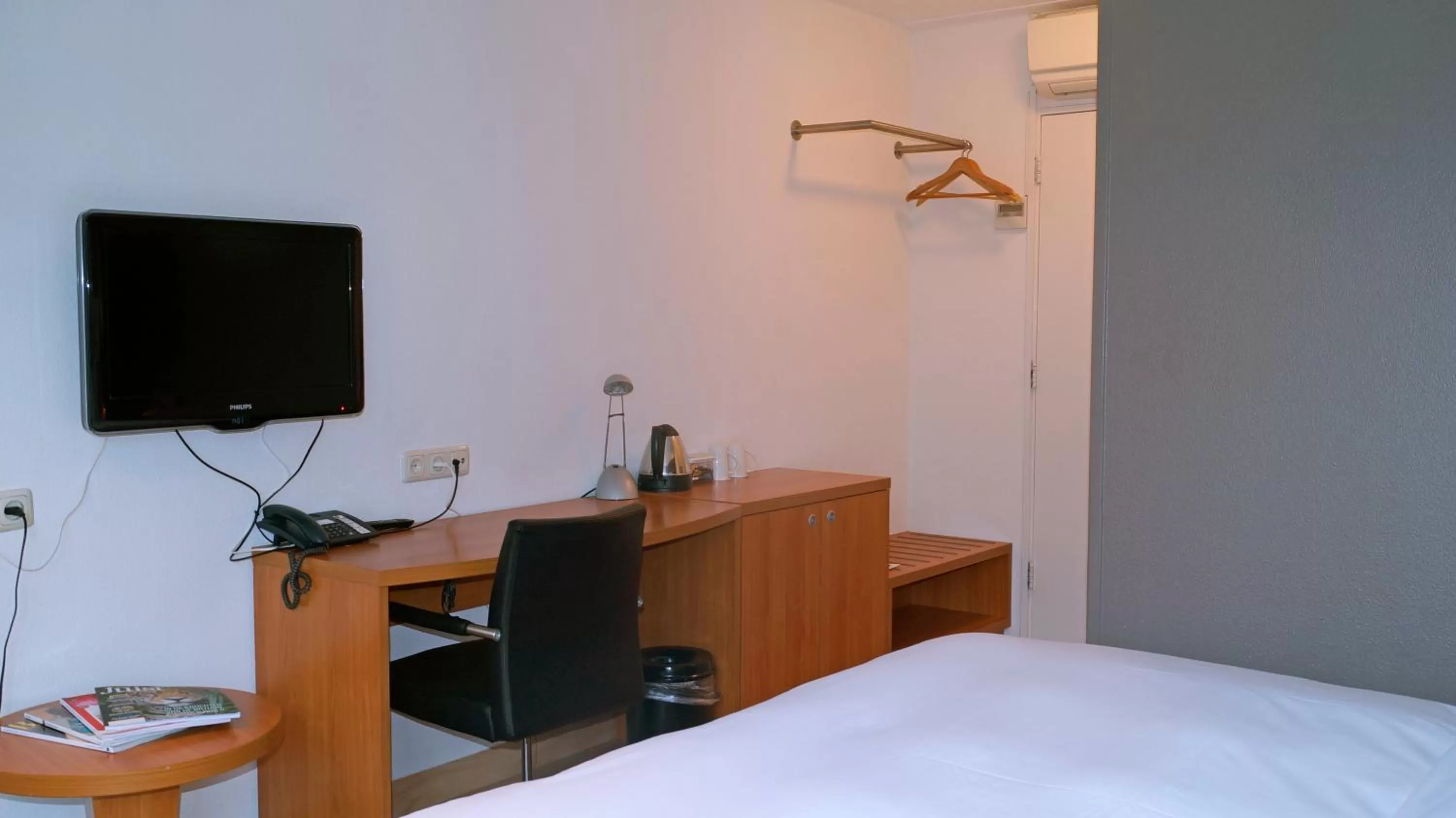 Photo of the whole room, Bed in Fletcher Resort-Hotel Zutphen