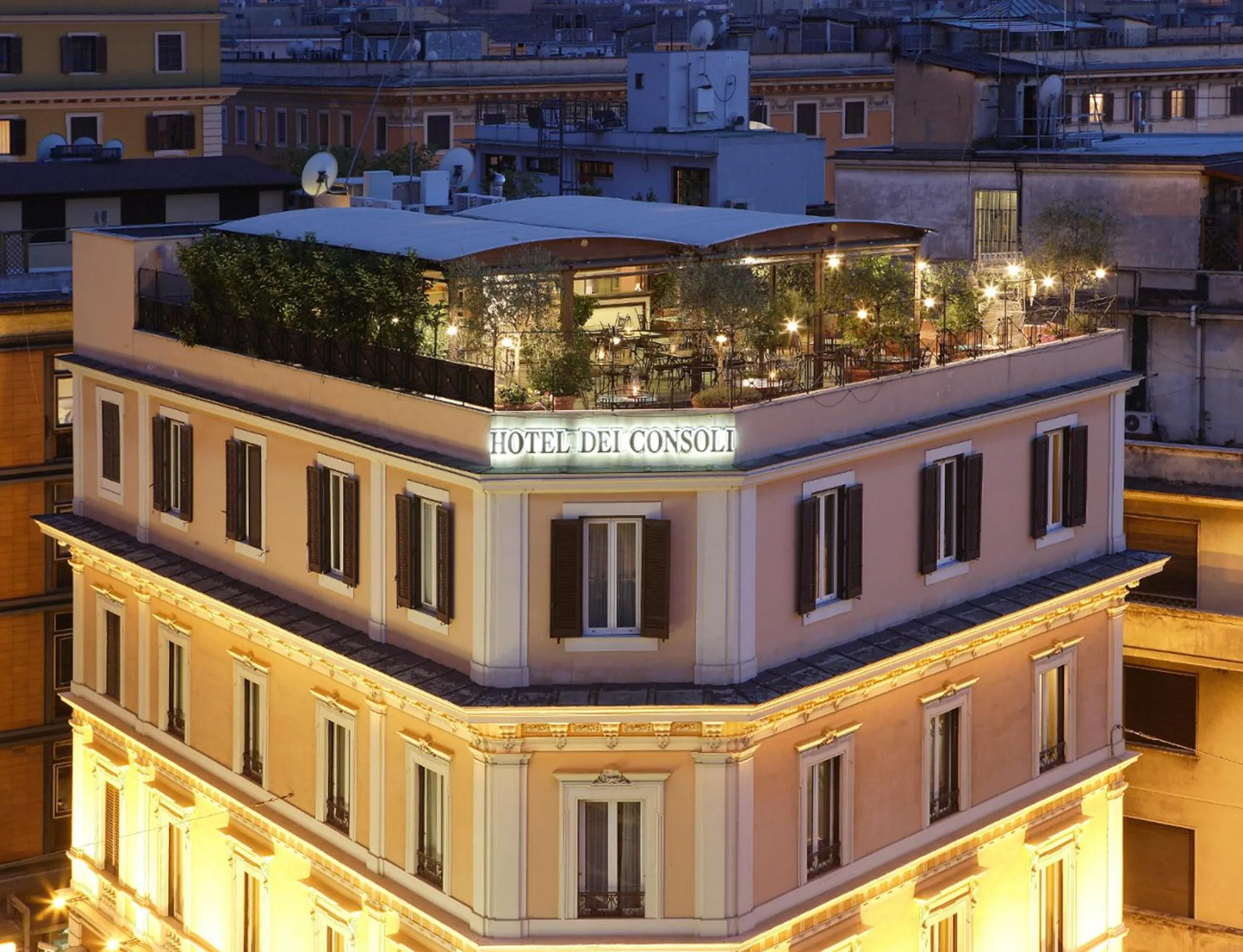 Facade/entrance in Hotel dei Consoli Vaticano