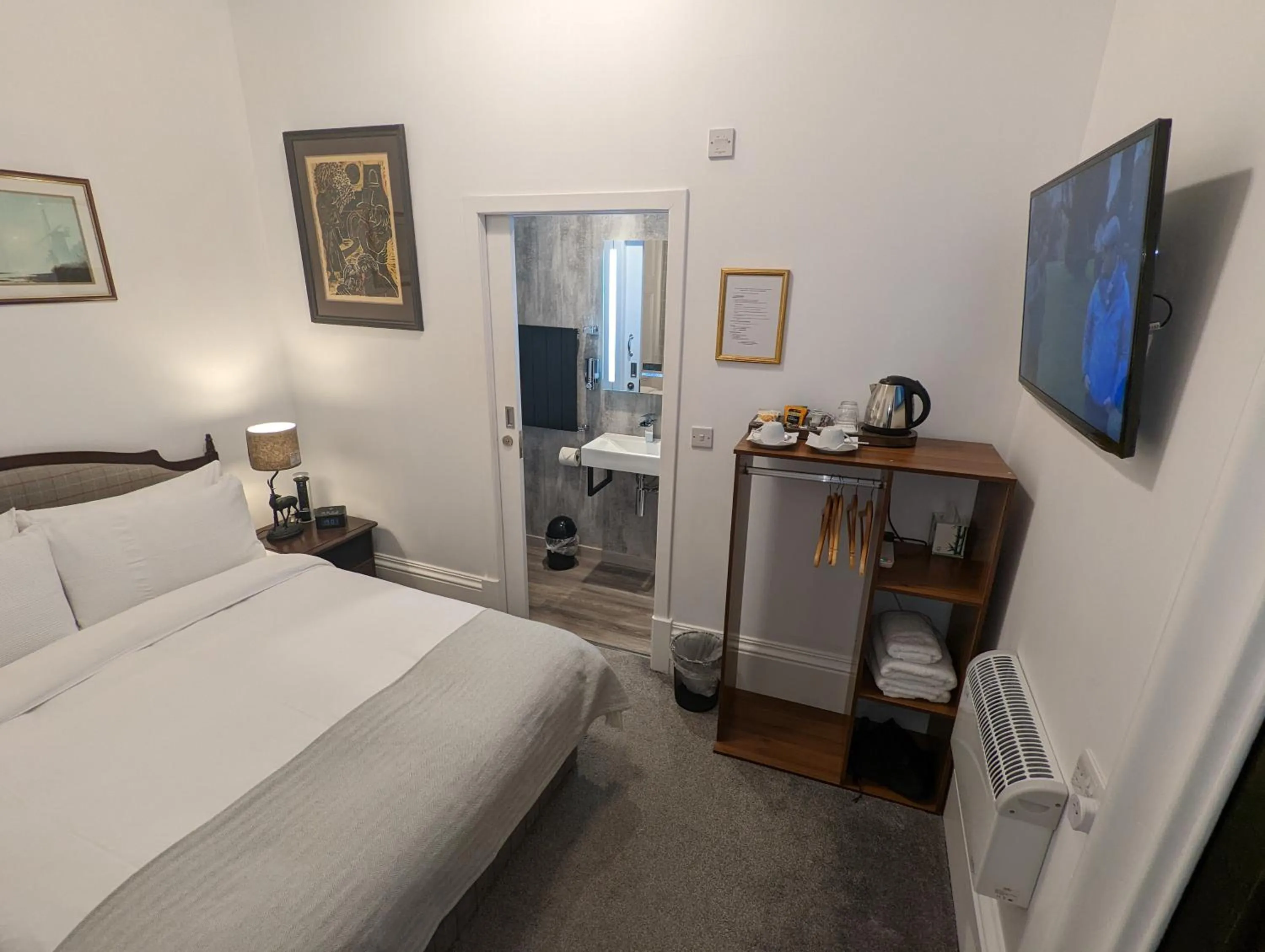 Bedroom, Bed in Cambeth Lodge