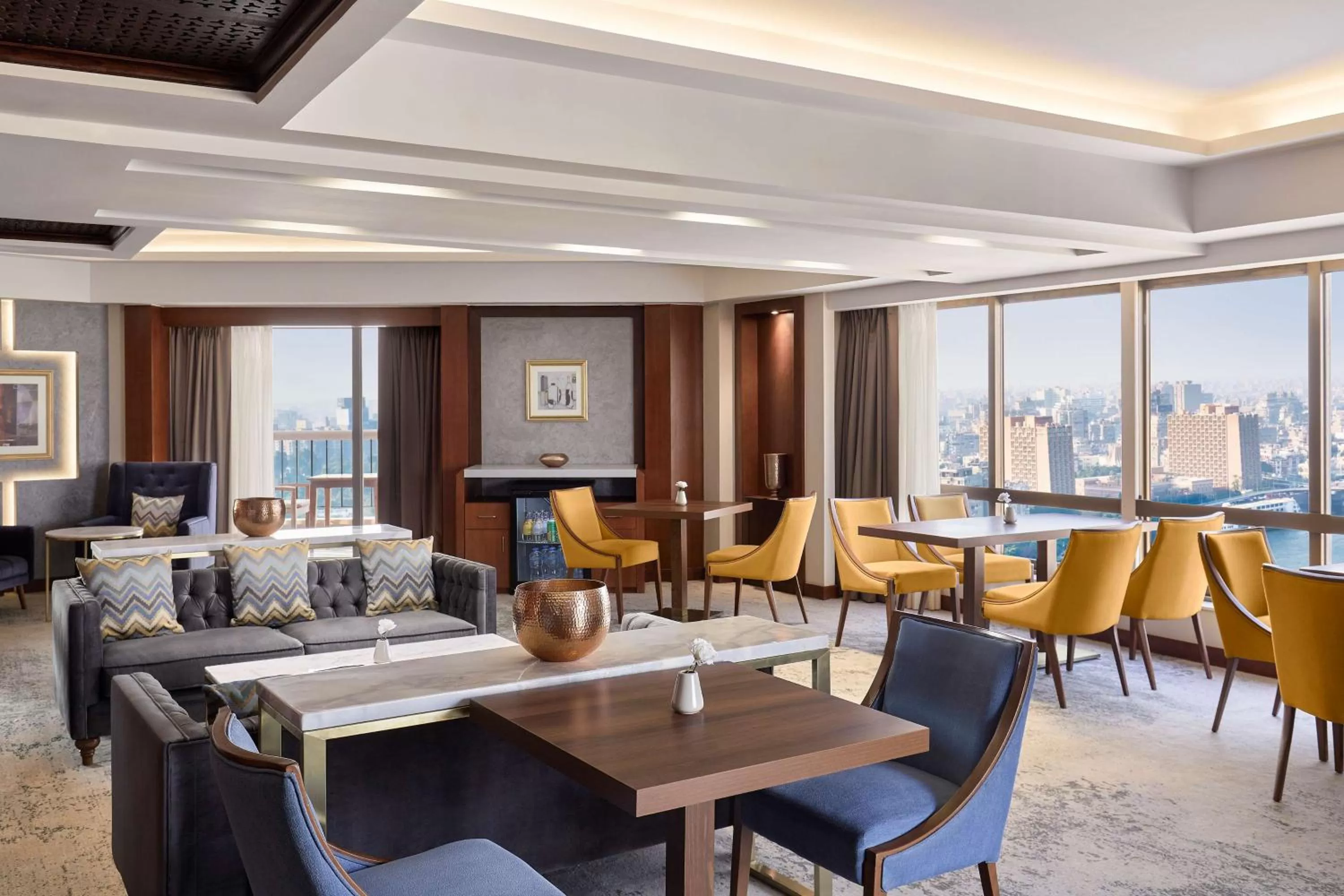 Living room in Ramses Hilton Hotel & Casino