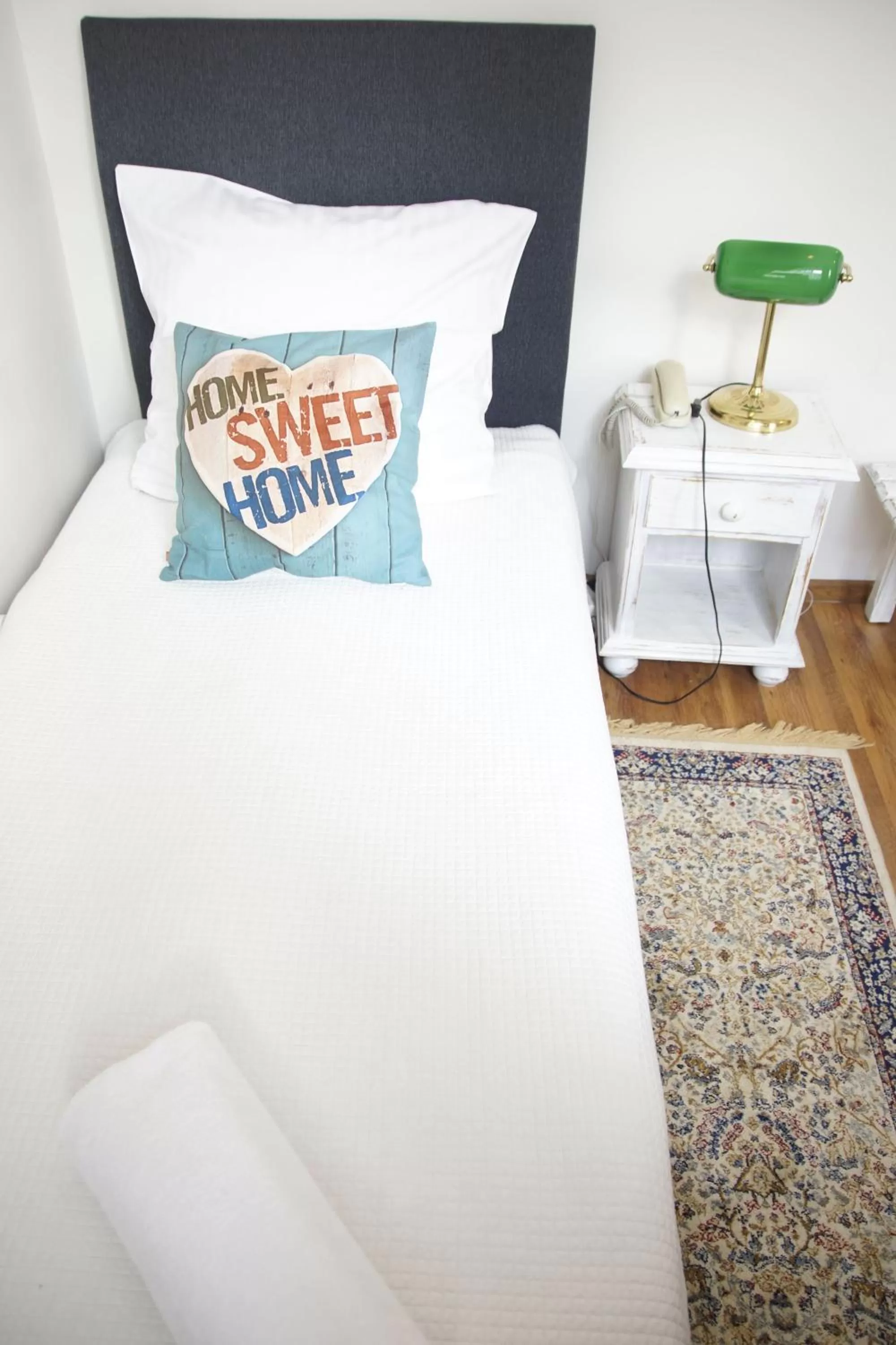 Bed in Pokoje Gościnne Dom Literatury