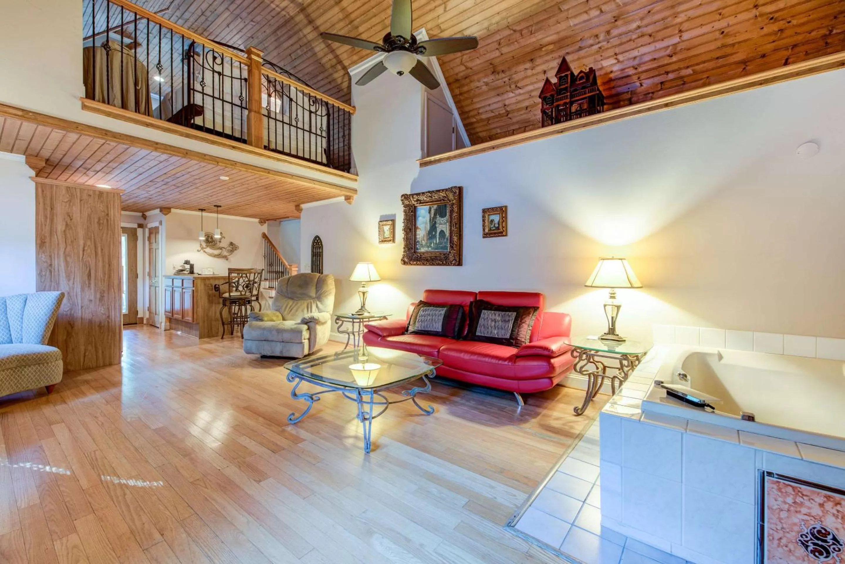 Bedroom in Quality Inn Creekside - Downtown Gatlinburg