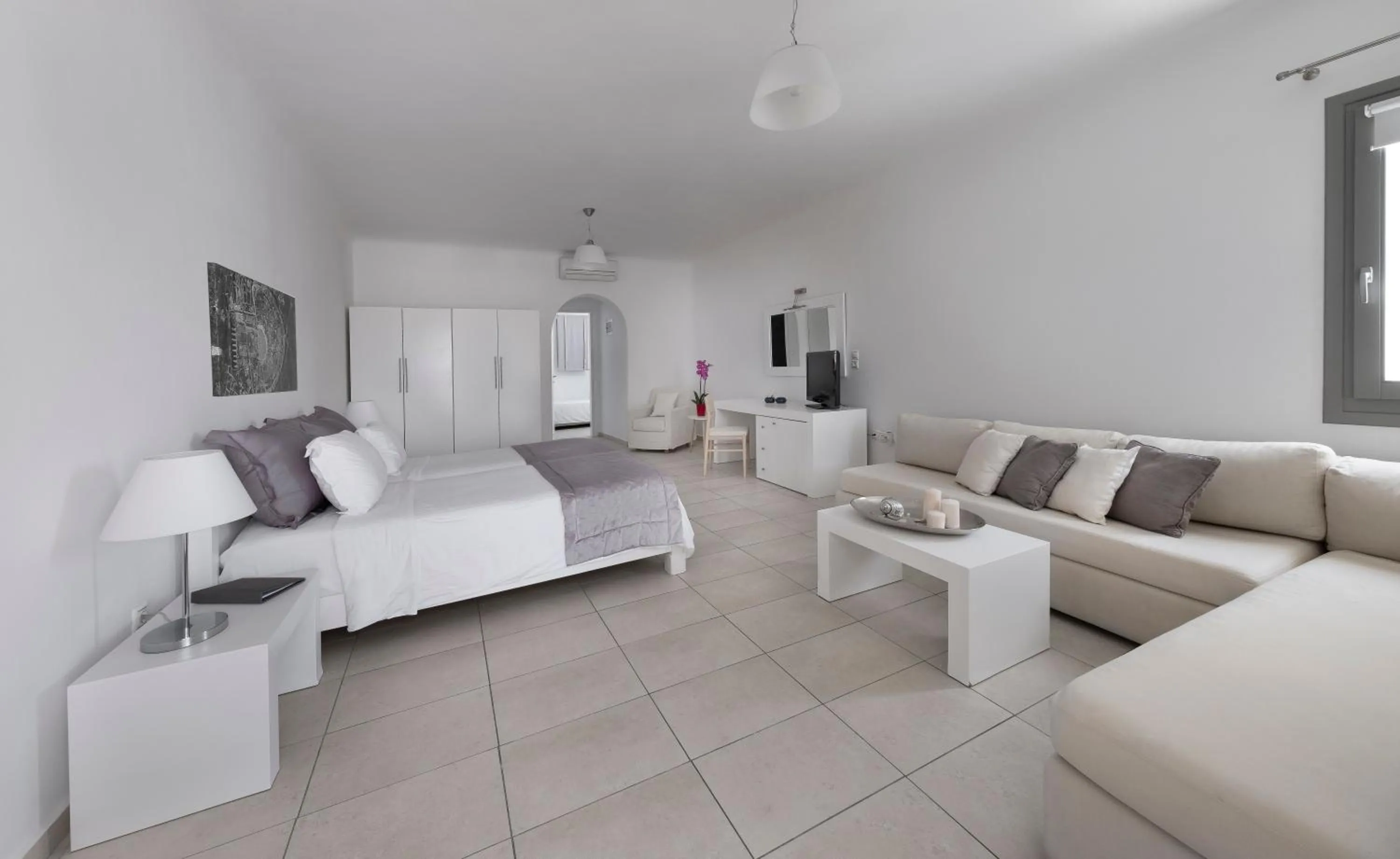 Bed in Deliades Hotel