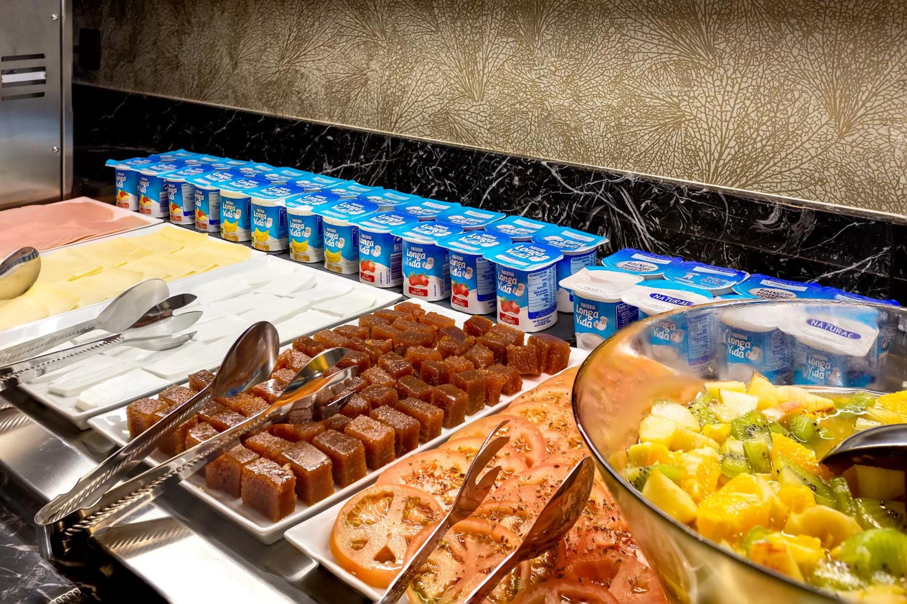 Breakfast in Empire Marquês Hotel