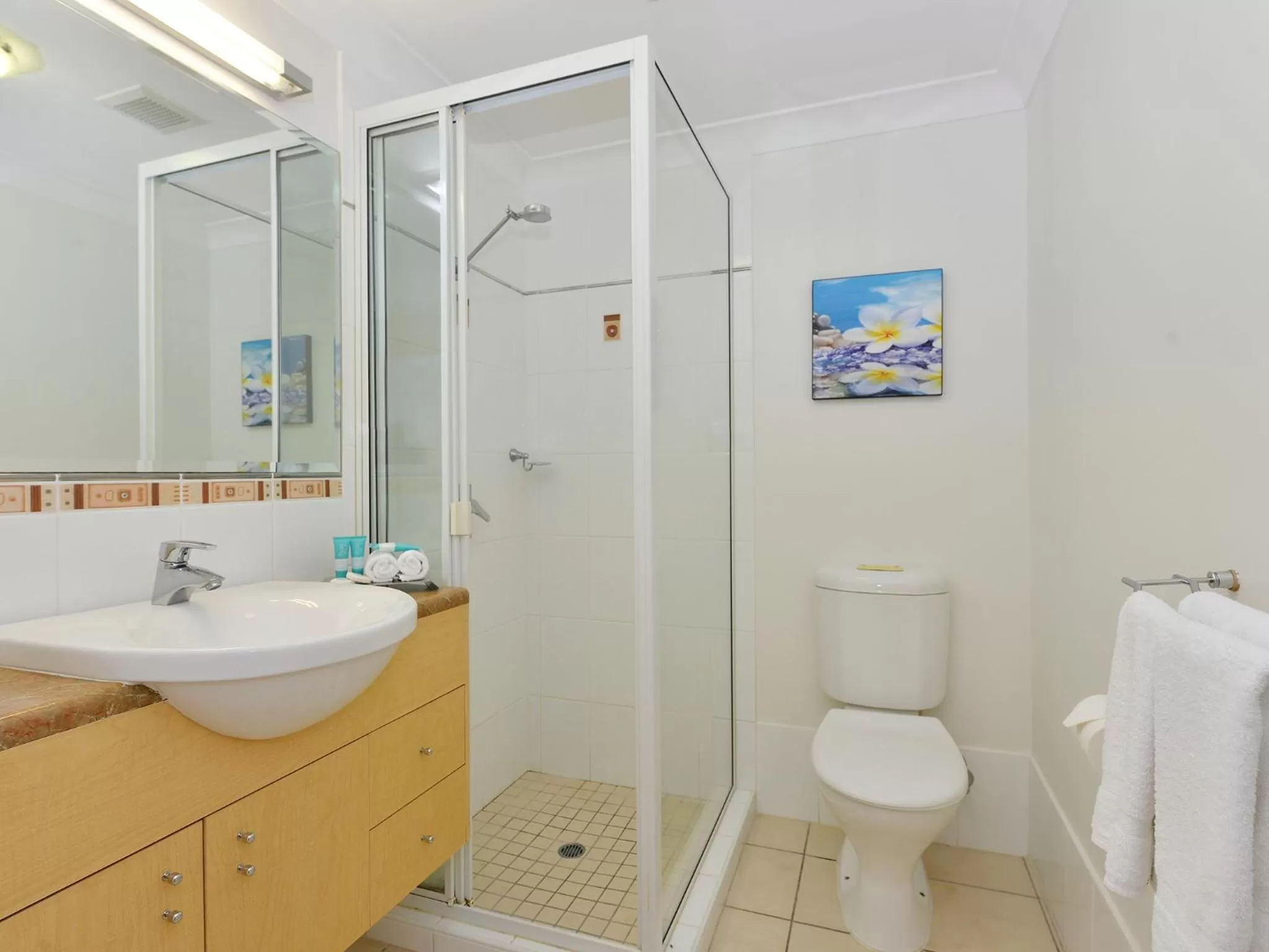 Bathroom in Central Plaza Port Douglas