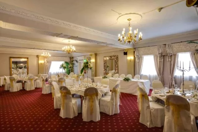 Banquet/Function facilities in The Saracens Head Hotel