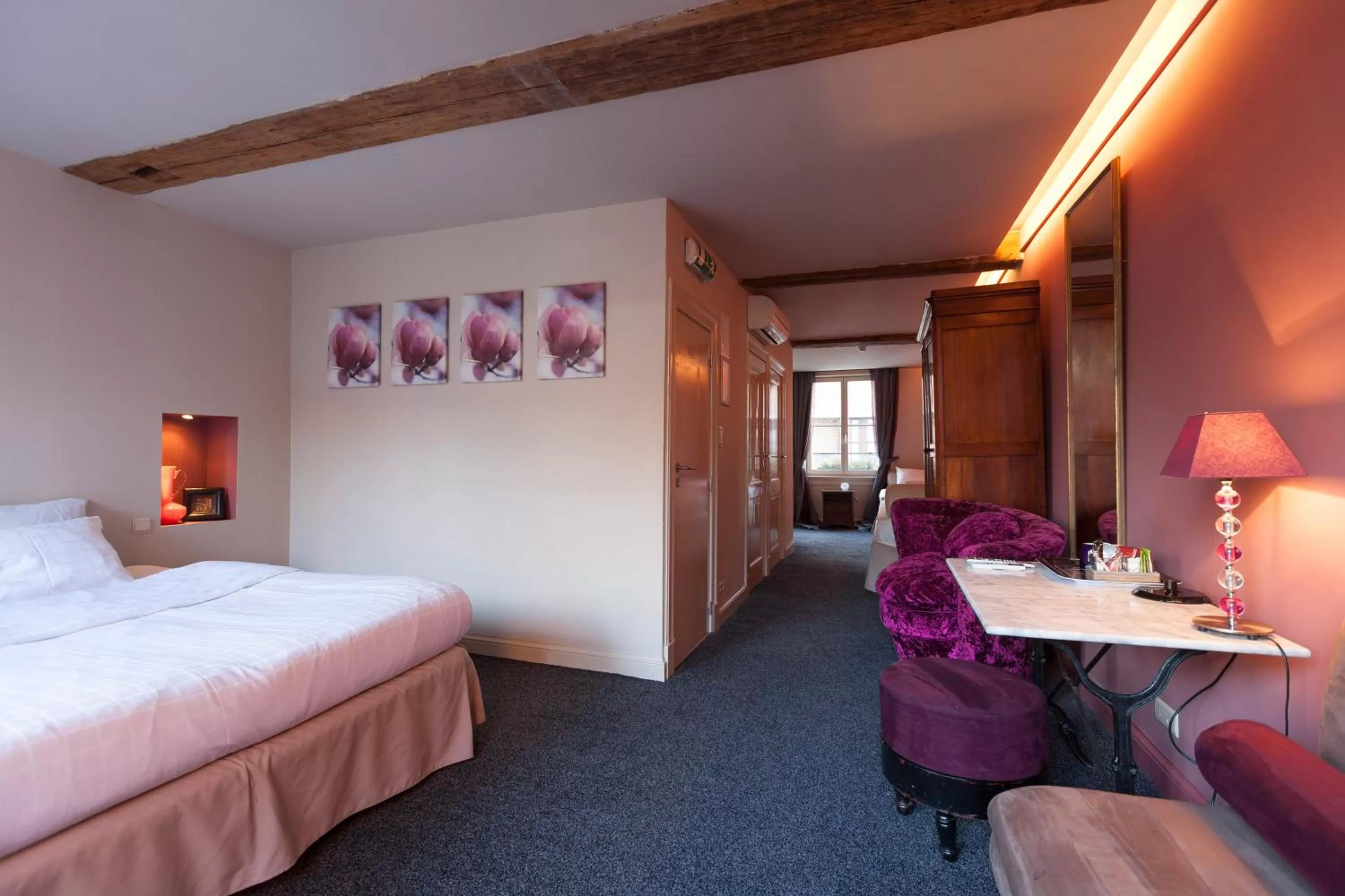 Bedroom in Hotel Diamonds and Pearls