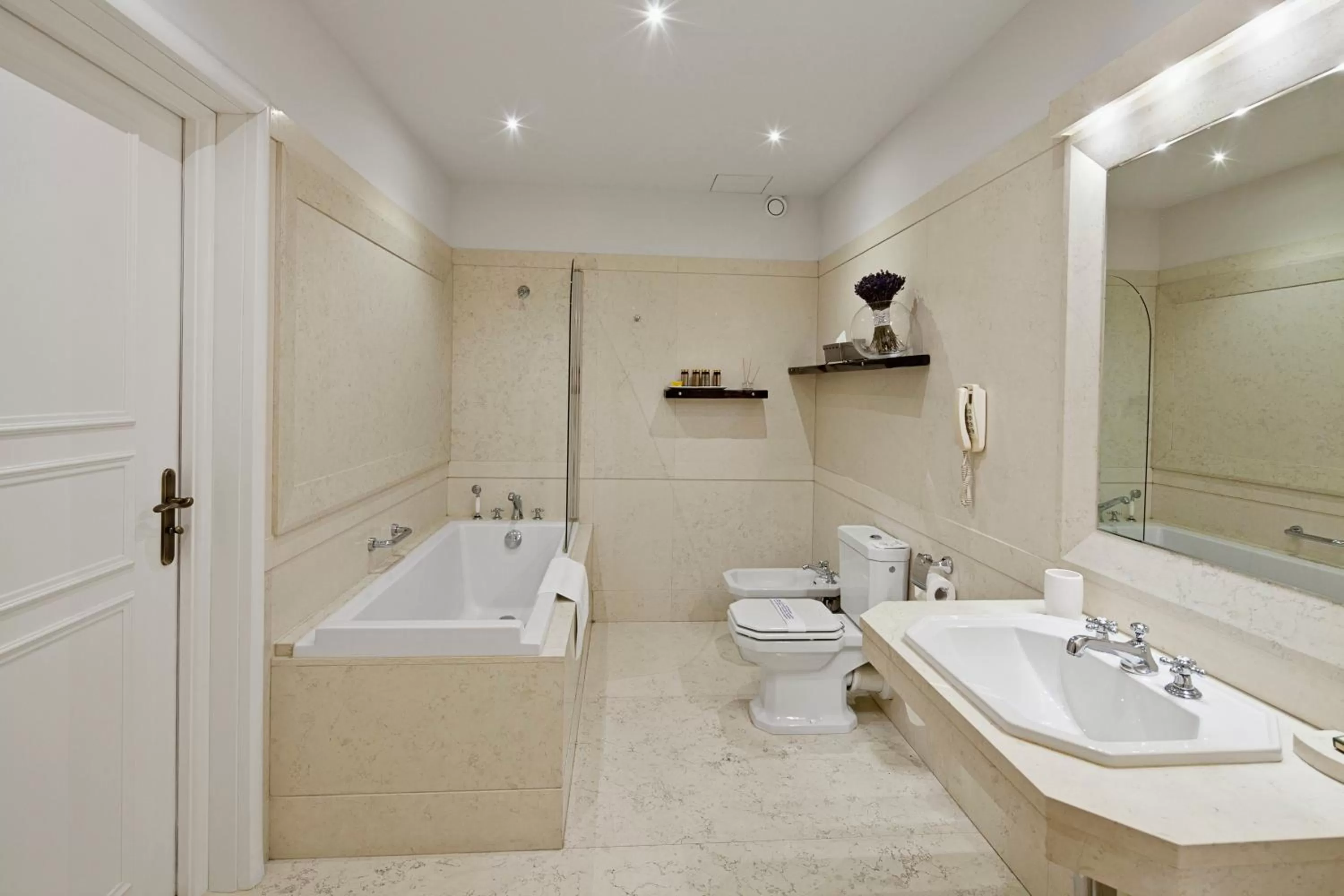 Toilet in The Bonerowski Palace Boutique Hotel