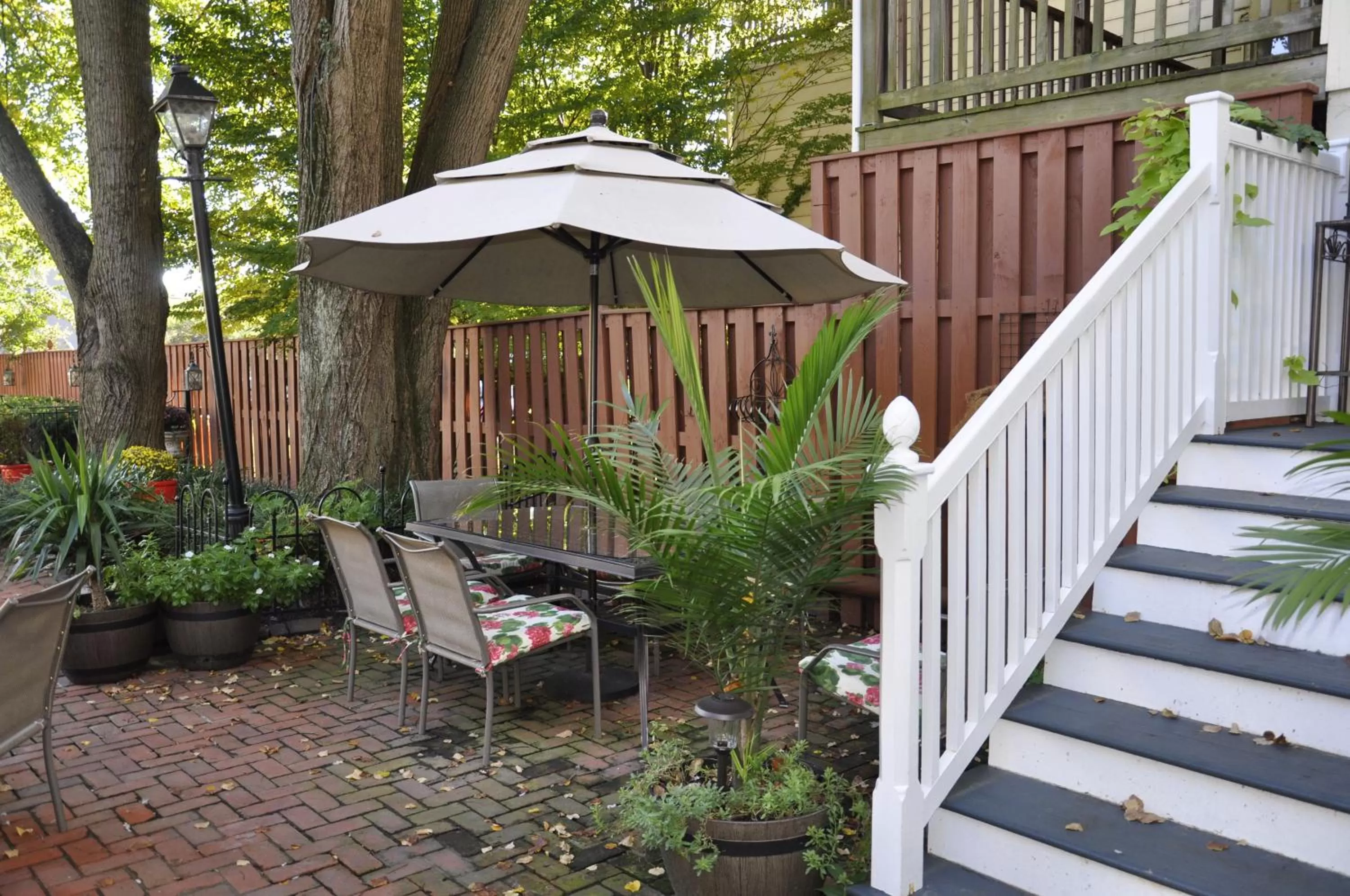 Patio in The Richard Johnston Inn & 1890 Caroline House