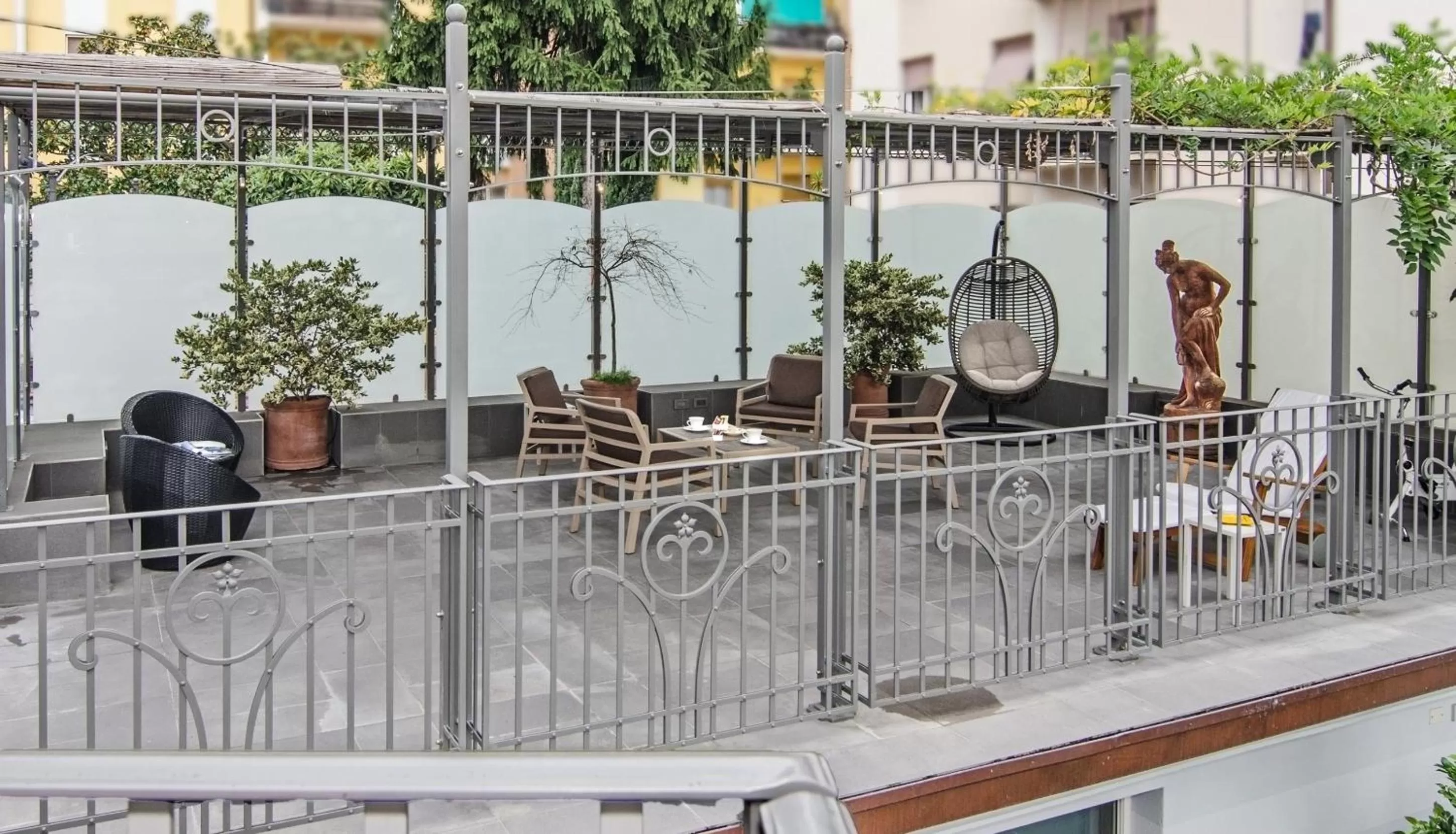 Balcony/Terrace in Lucca in Azzurro Maison de Charme