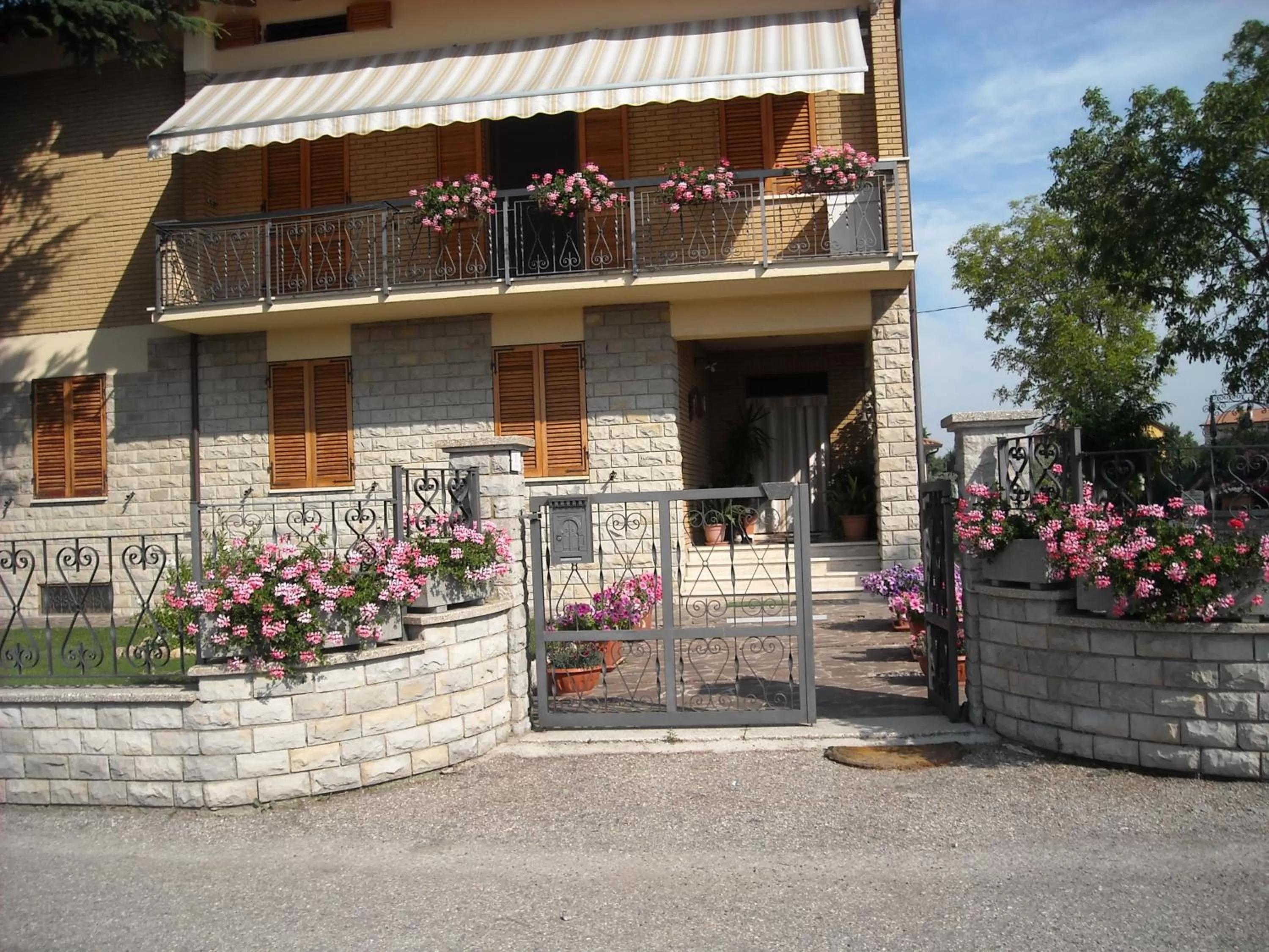 Facade/entrance, Property Building in B&B Le Stagioni
