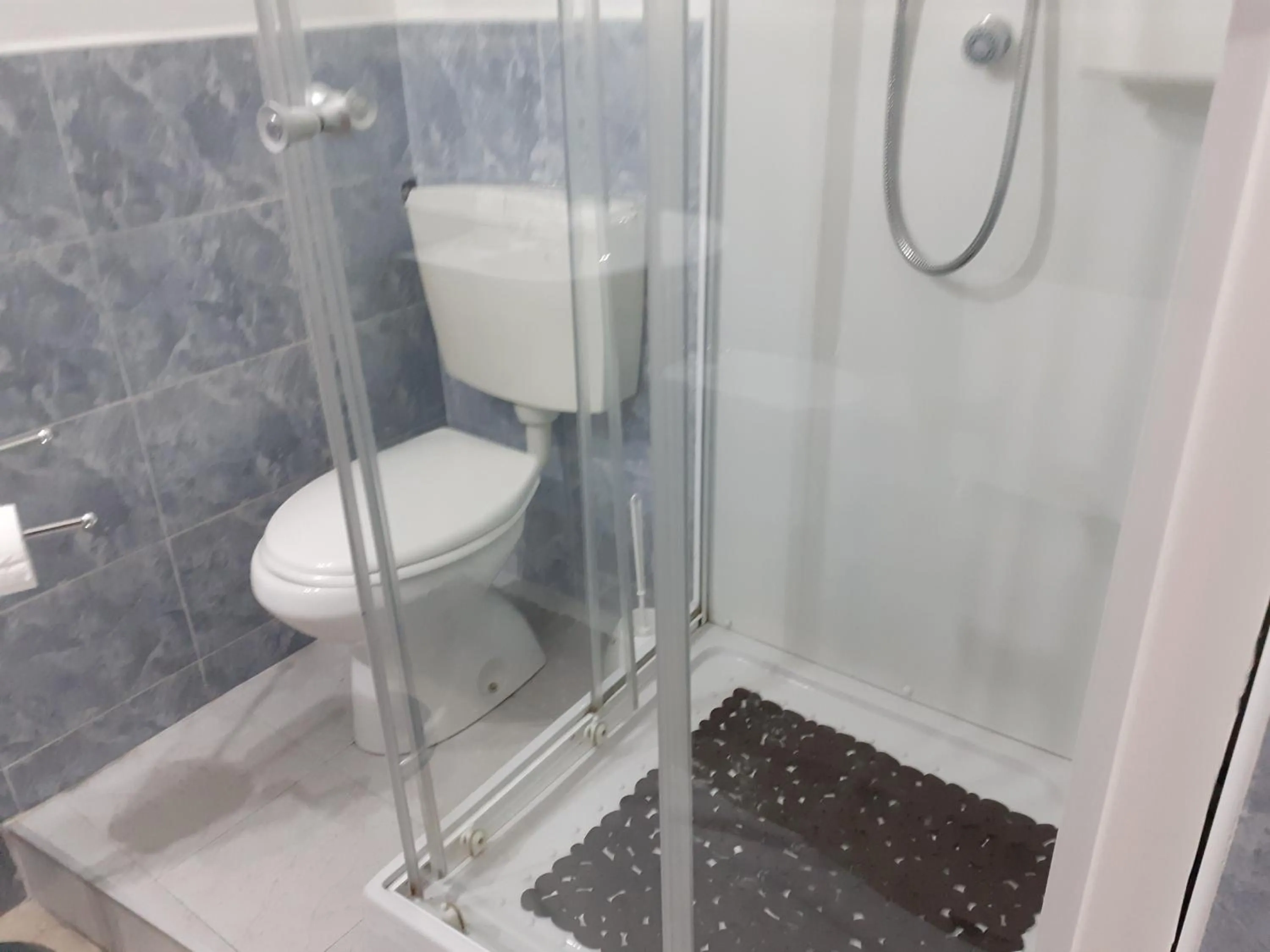 Shower in Megaride Guest House