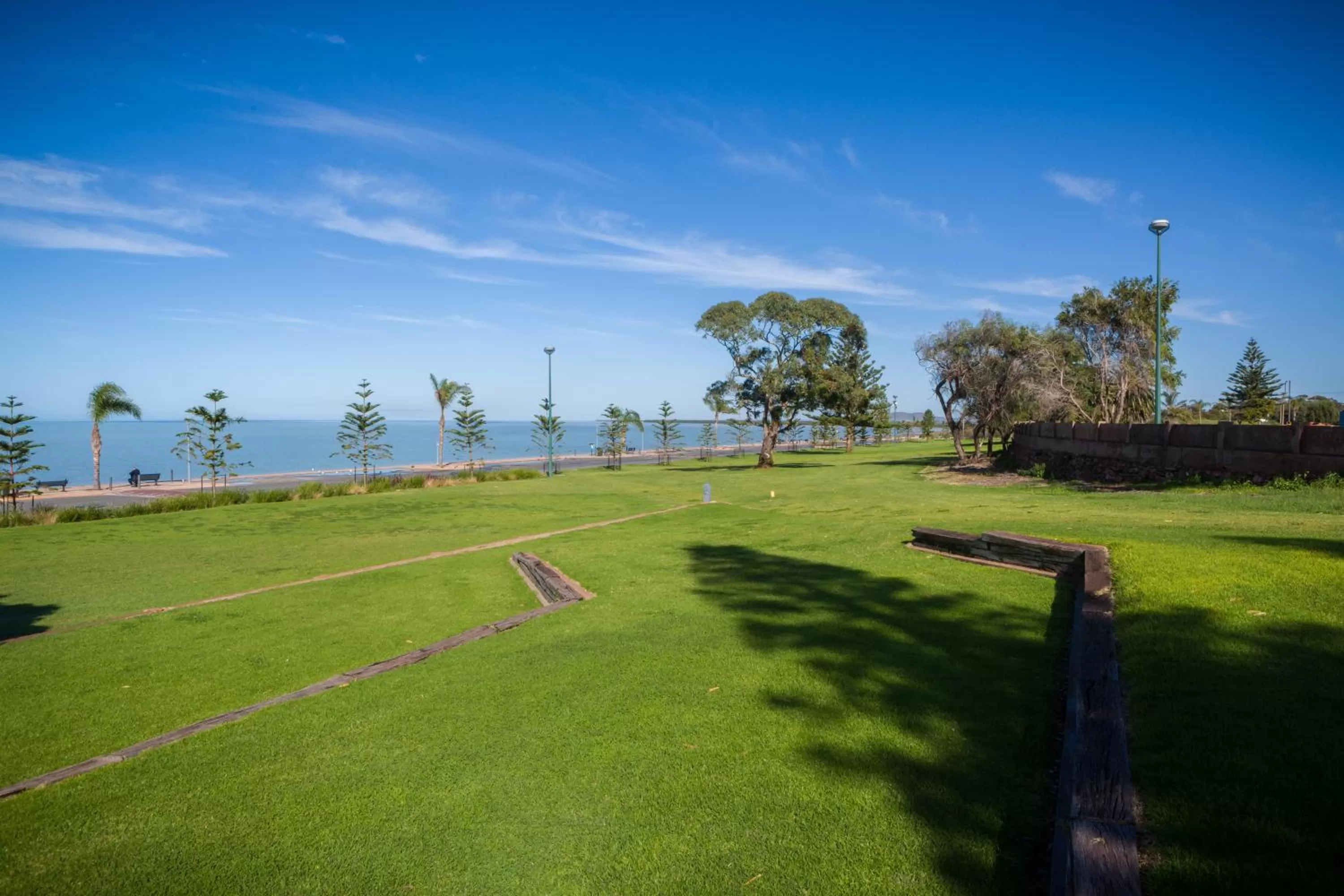 Restaurant/places to eat in Foreshore Motor Inn