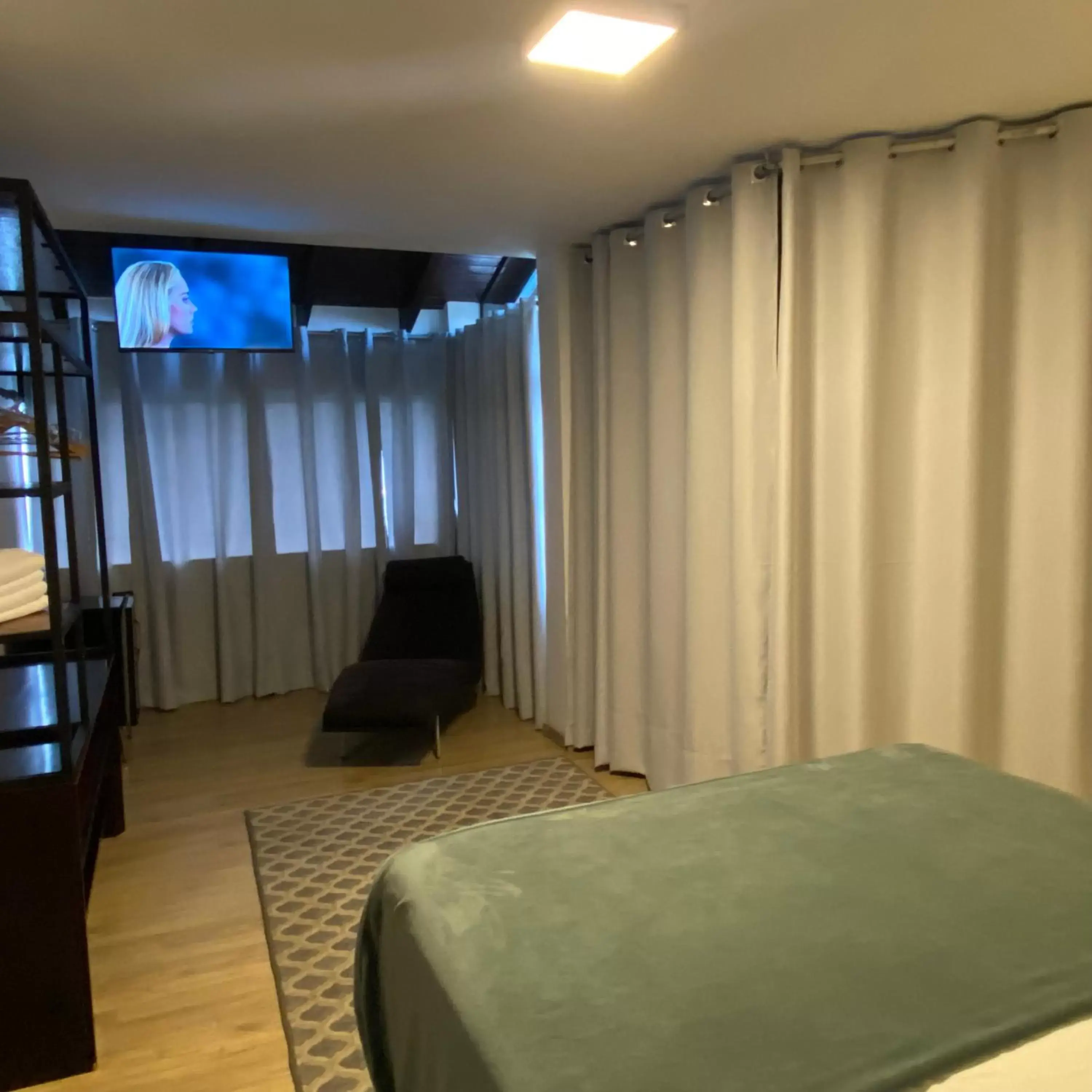 Deluxe Double or Twin Room with Spa Bath in Pousada Casa da Praia Deluxe Double or Twin Room with Spa Bath in Pousada Casa da Praia