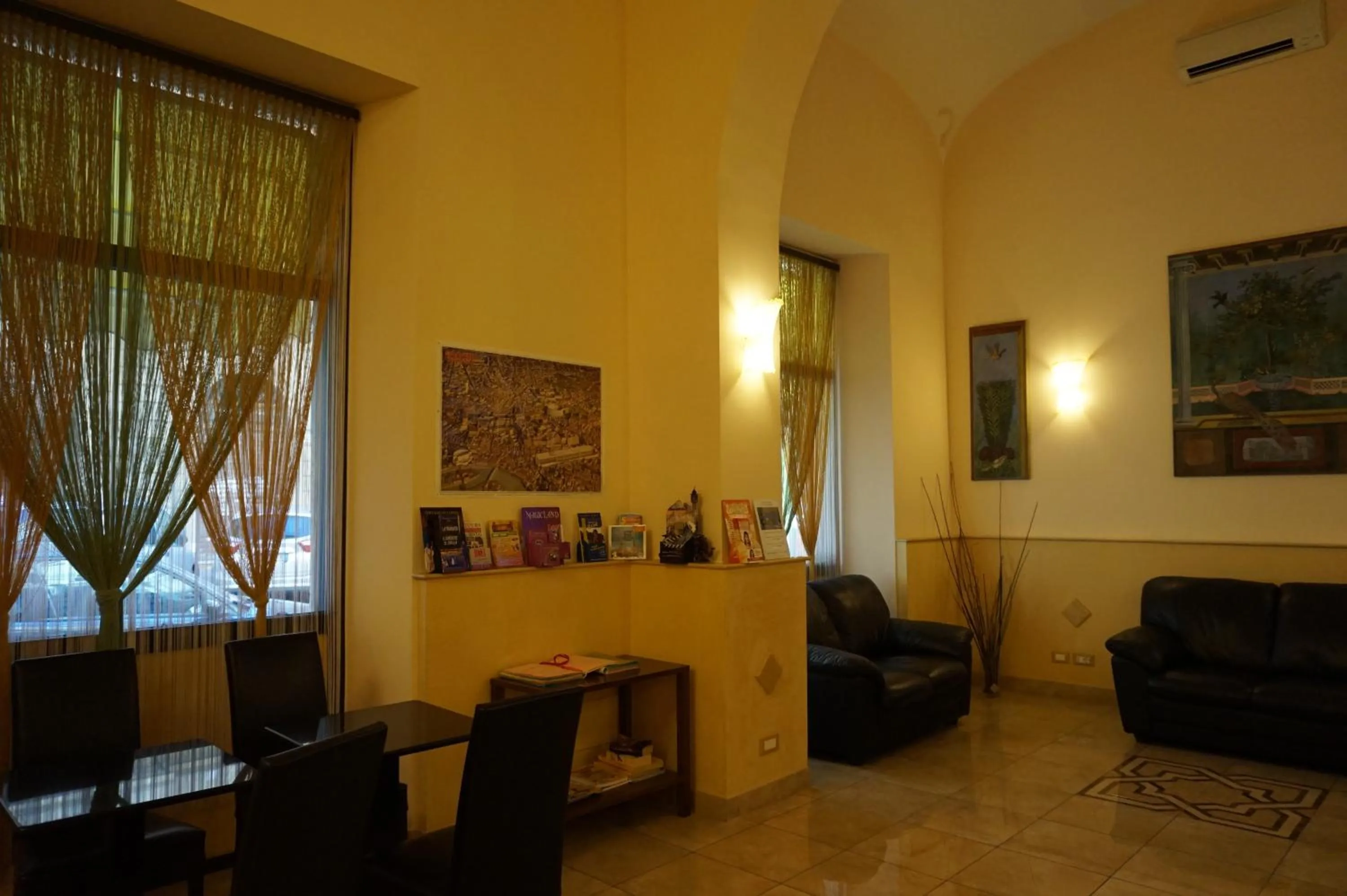 Day in Hotel Maryelen