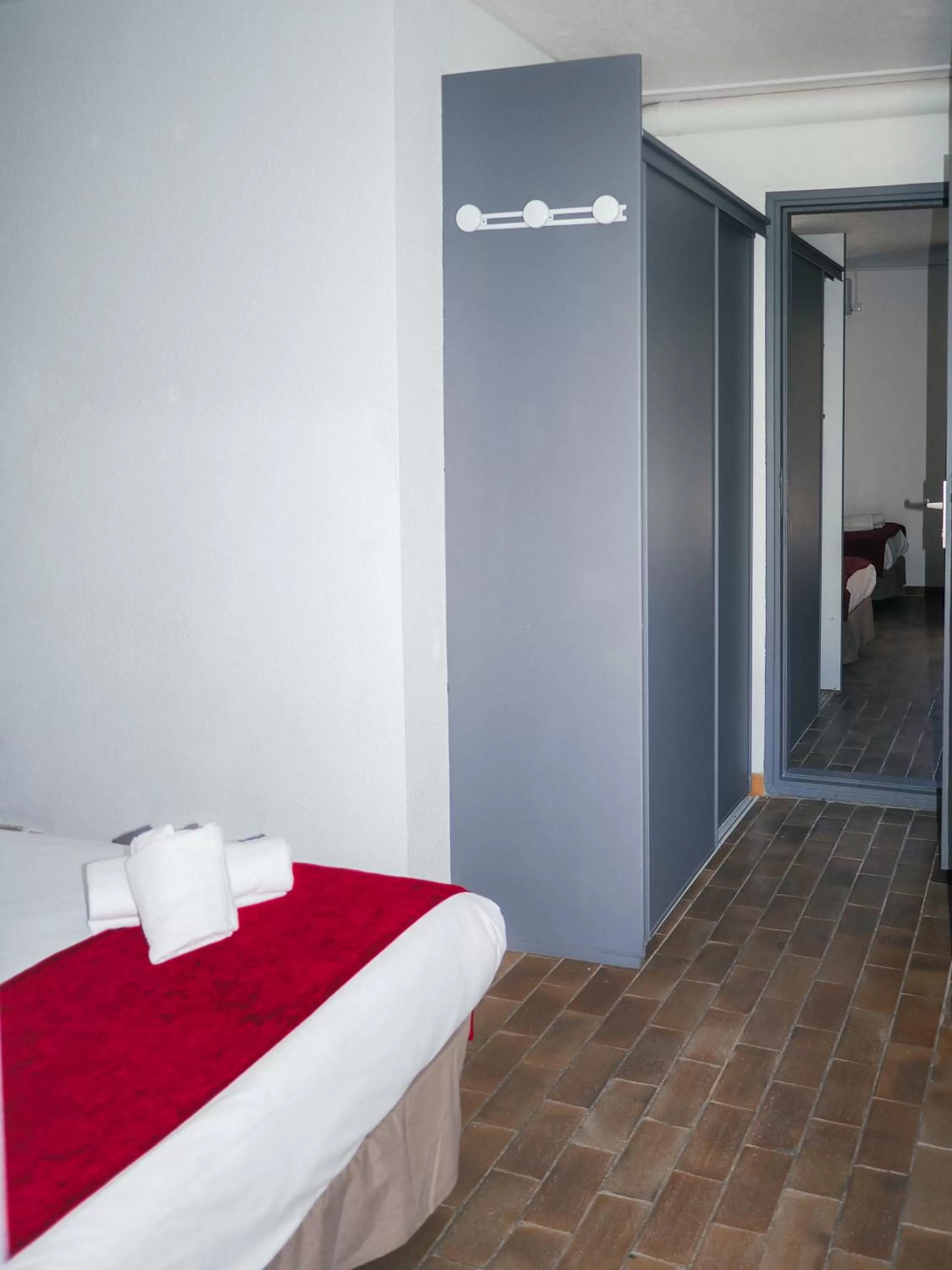 Bed in Marina Hôtel Club