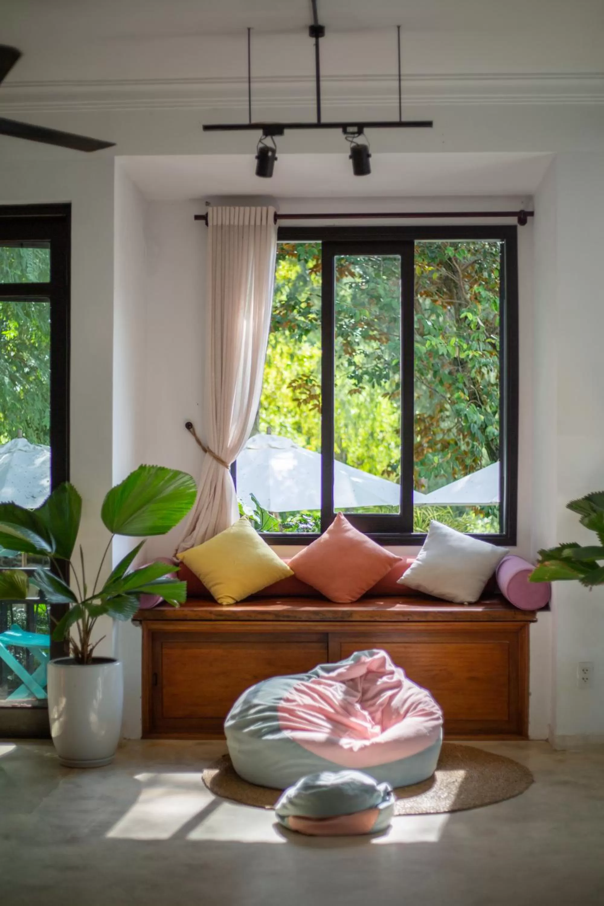 Living room in Tra Que Mansion