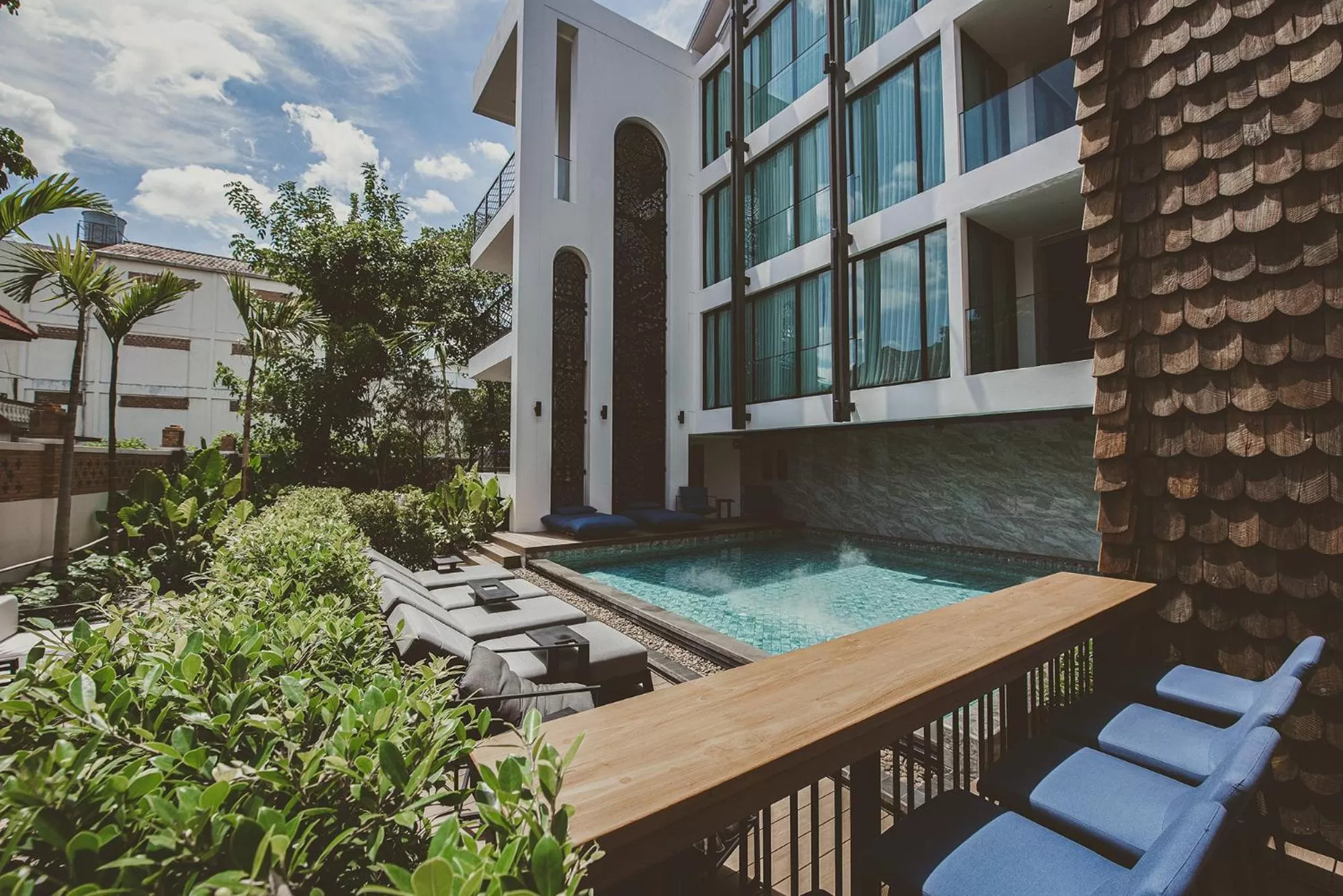 Pool view in THEE Vijit Lanna by TH District