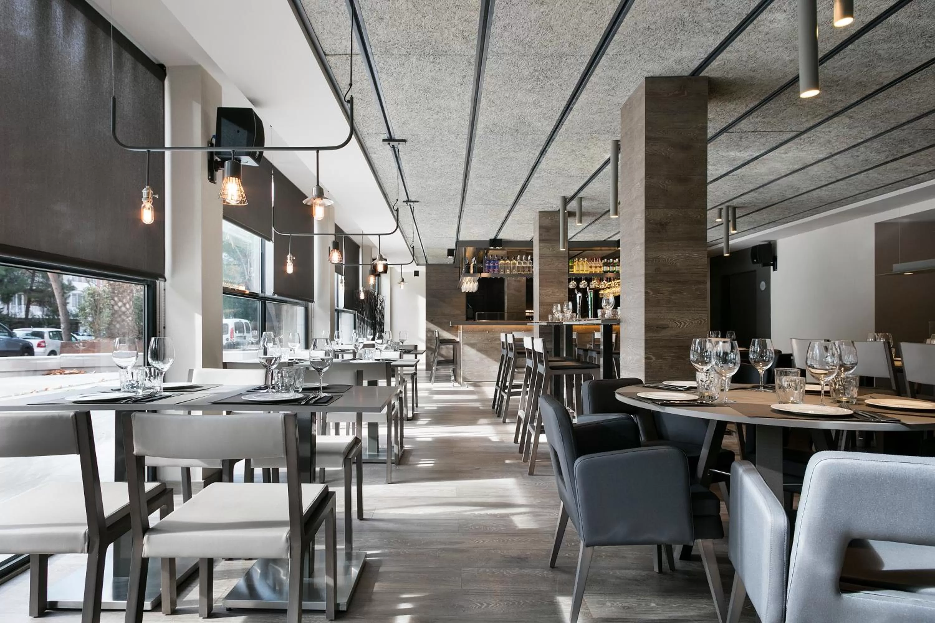 Restaurant/places to eat in Upper Diagonal