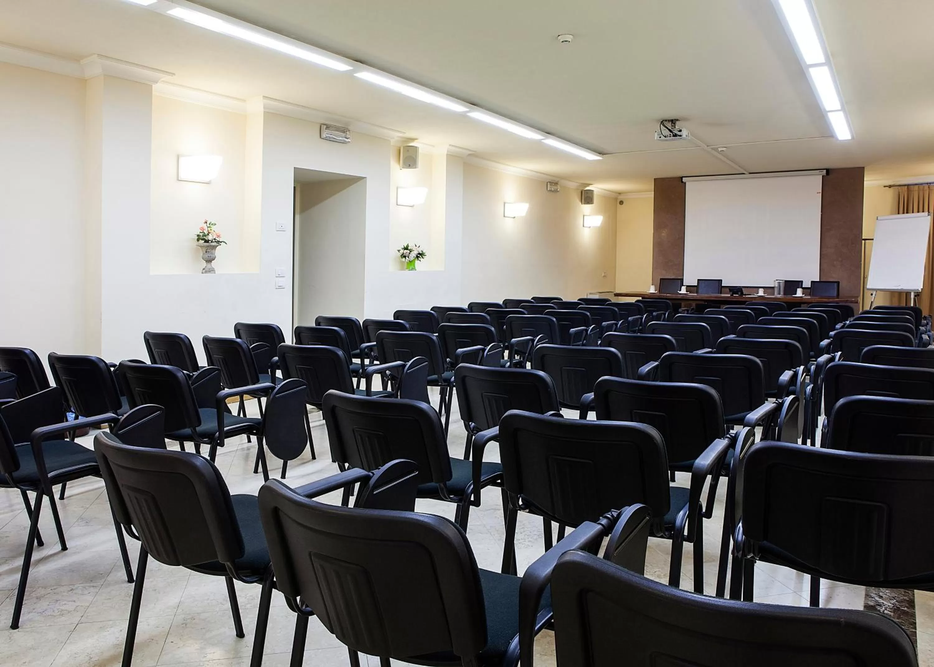 Business facilities in Hotel Hambros - Il Parco in Villa Banchieri