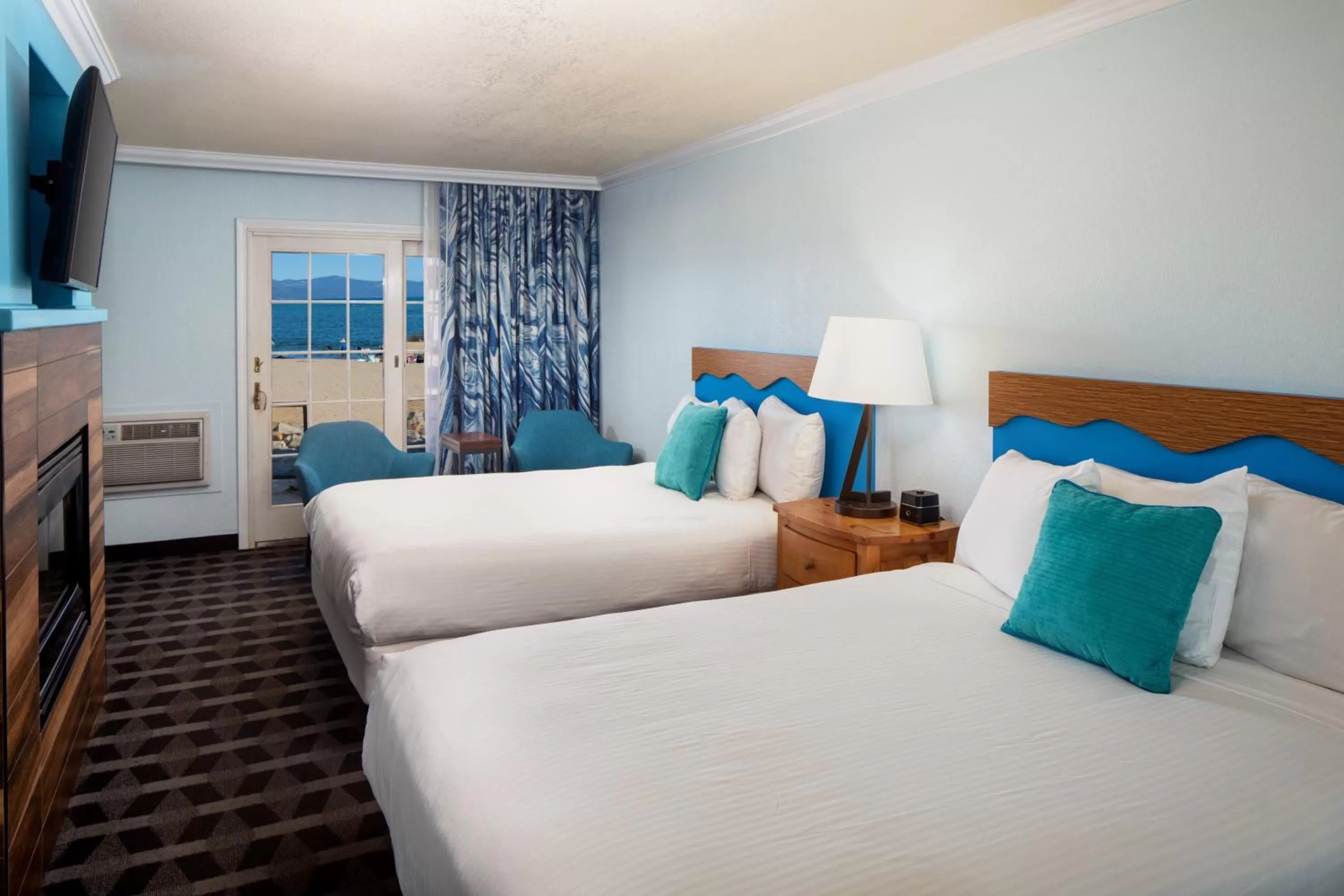 Superior Double Room Beachfront in Beach Retreat & Lodge at Tahoe