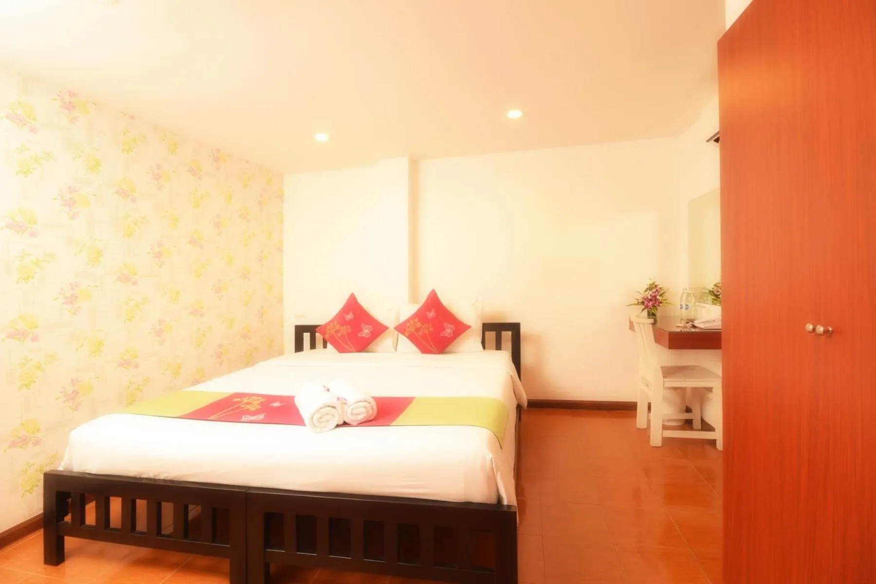 Bed in Blissotel Ratchada