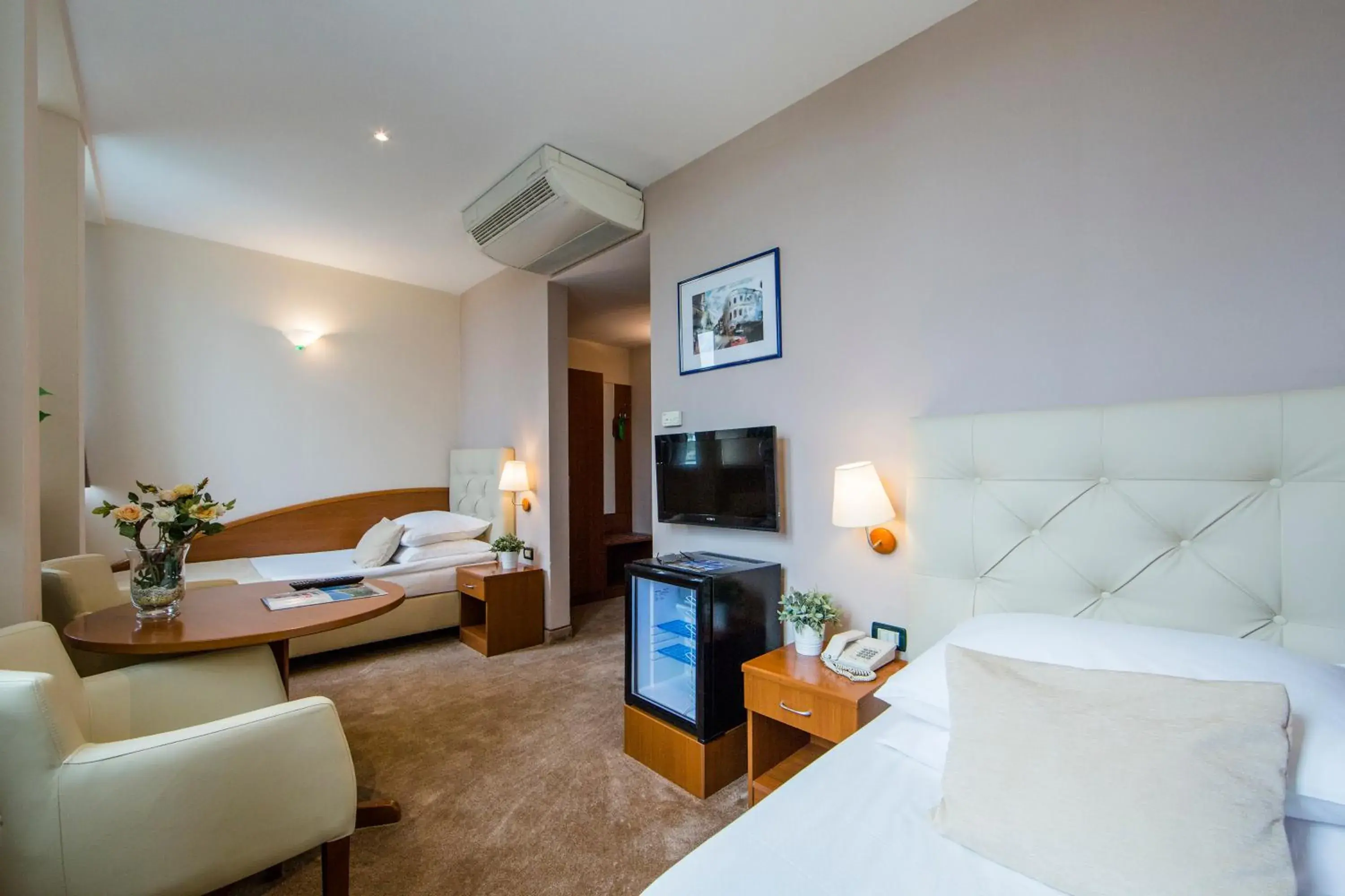 Comfort Twin Room in Hotel Central Comfort Twin Room in Hotel Central