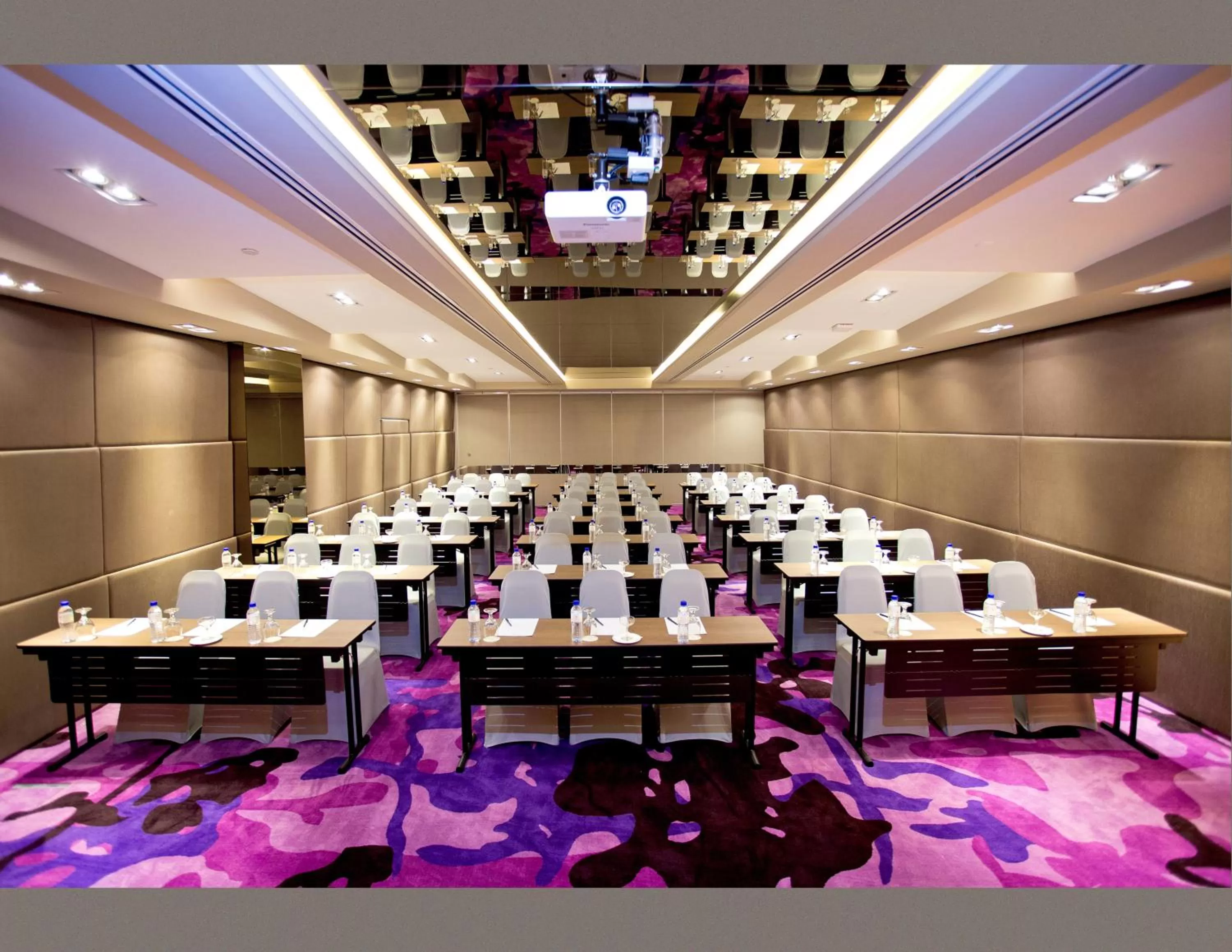 Banquet/Function facilities in Vouk Hotel Suites, Penang