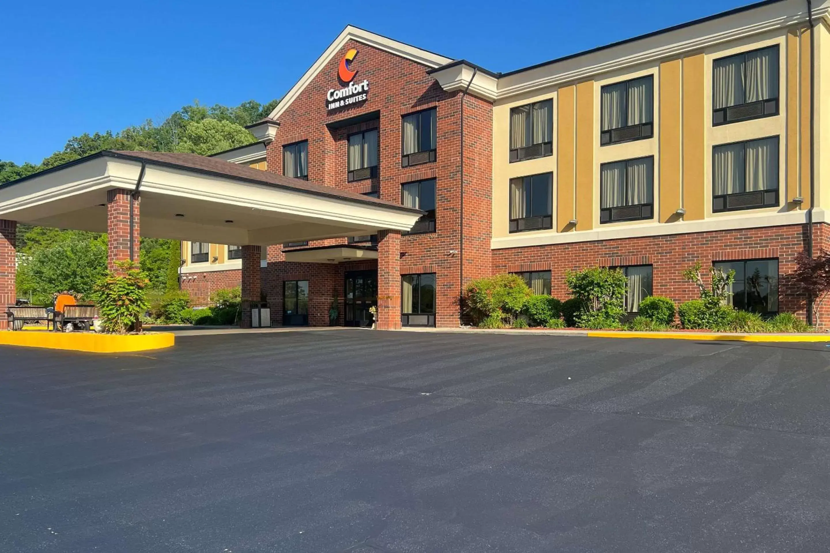 Comfort Inn & Suites Rogersville Comfort Inn & Suites Rogersville