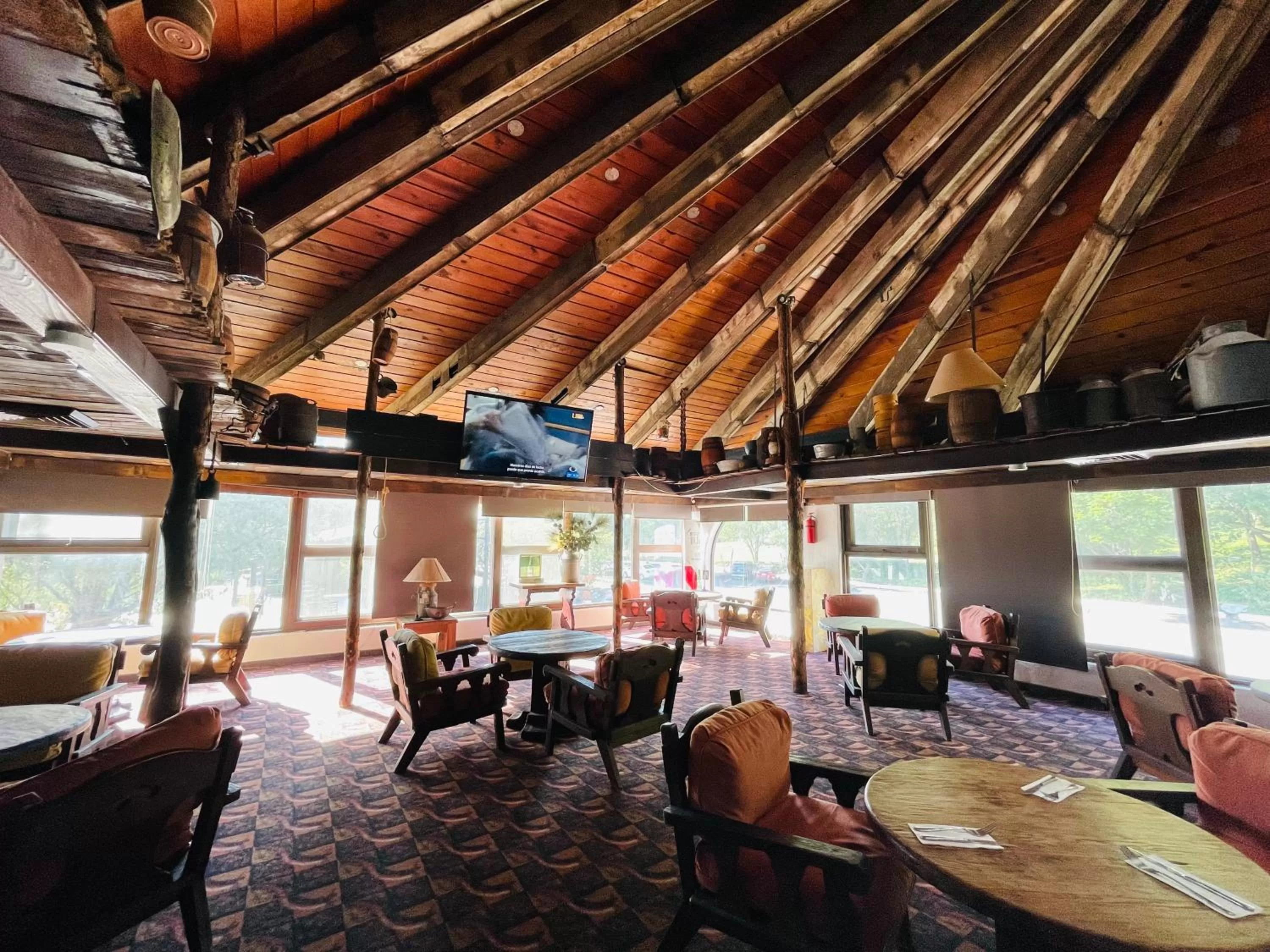 Restaurant/places to eat in Hotel Chipinque